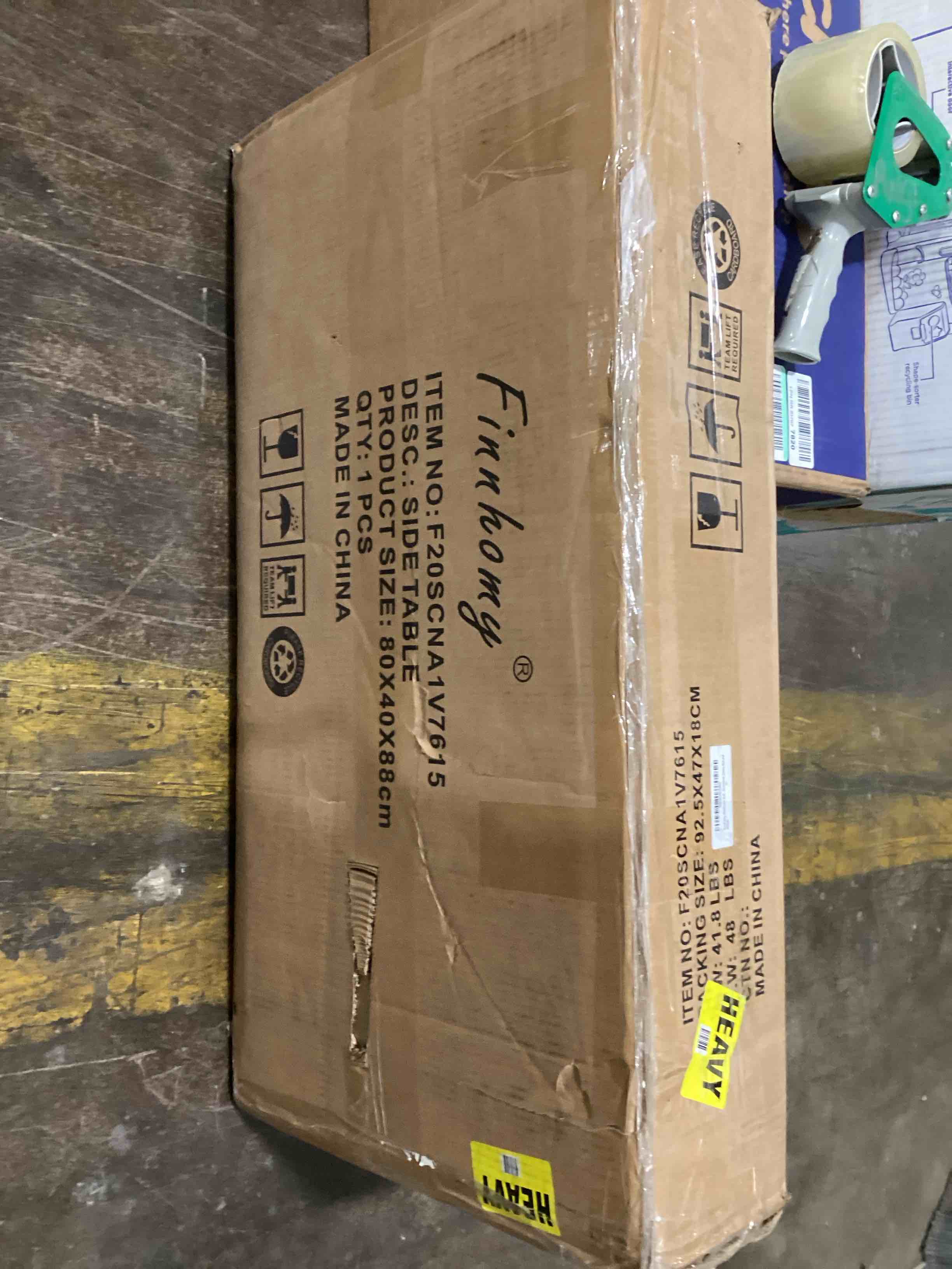 https://s3.amazonaws.com/lotting-images-prod/bidfta/YEL6104016_1709908731777.jpeg