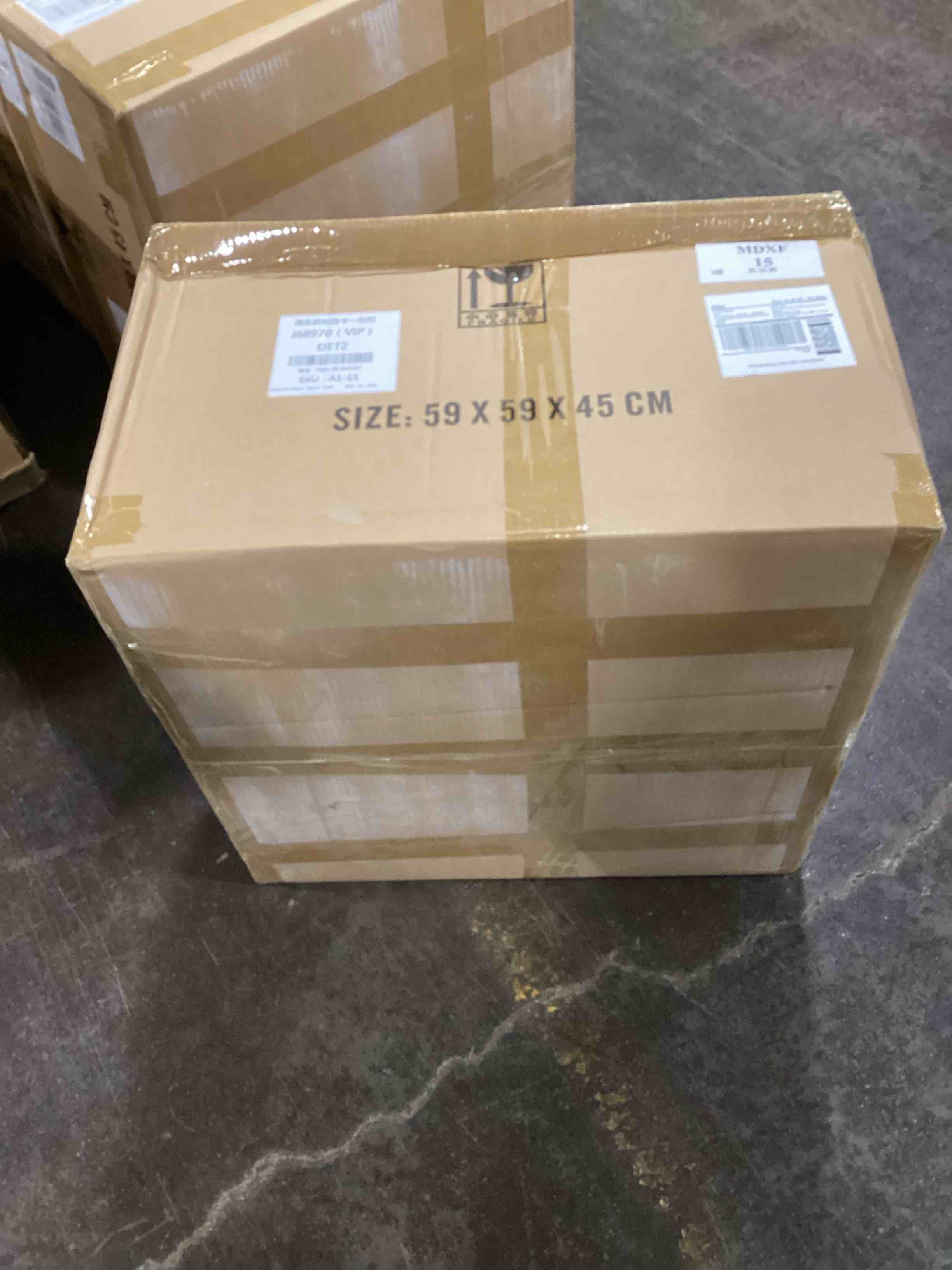 https://s3.amazonaws.com/lotting-images-prod/bidfta/YEL6106112_1712758975047.jpeg
