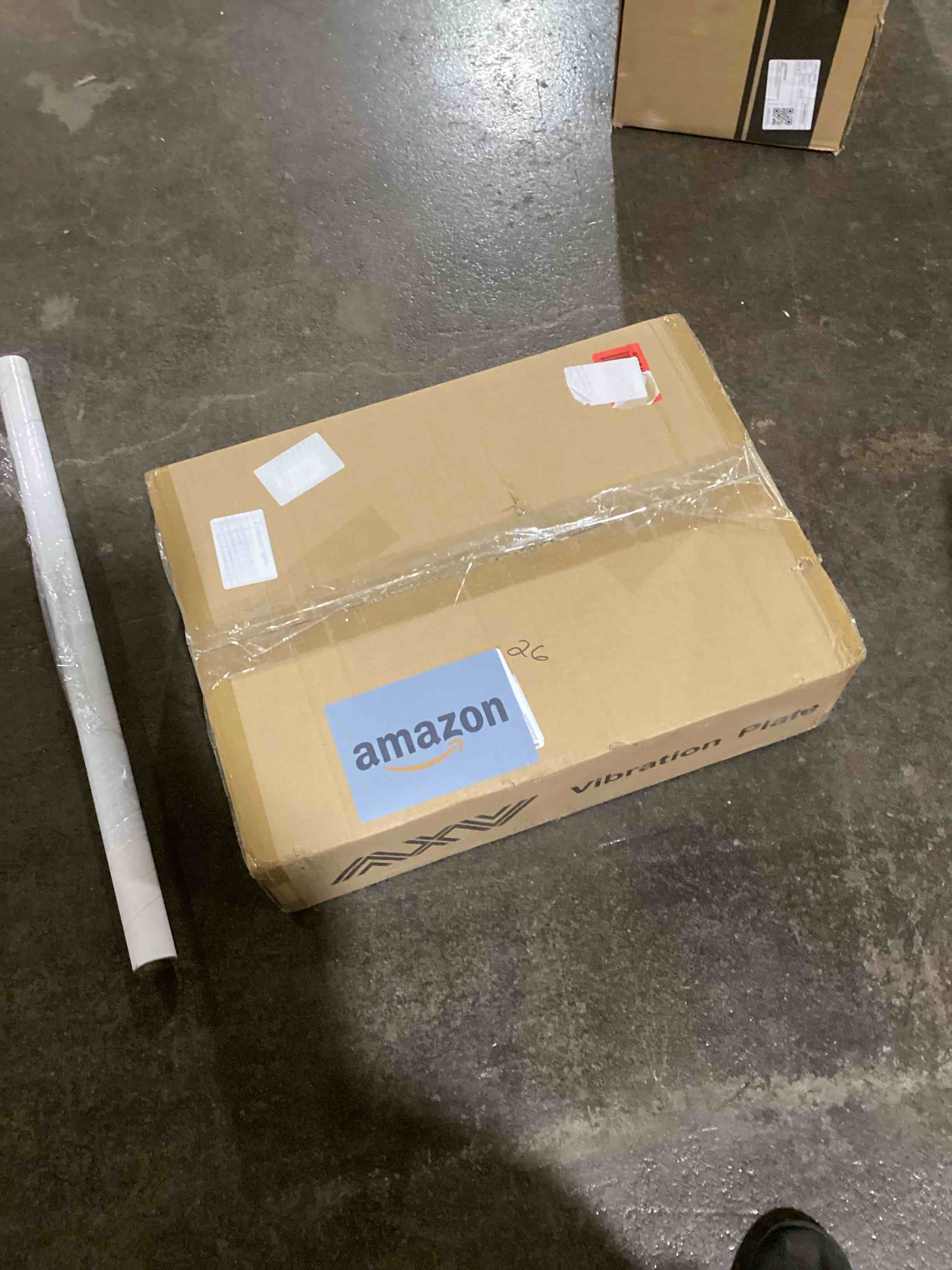 https://s3.amazonaws.com/lotting-images-prod/bidfta/YEL6106484_1713209537722.jpeg
