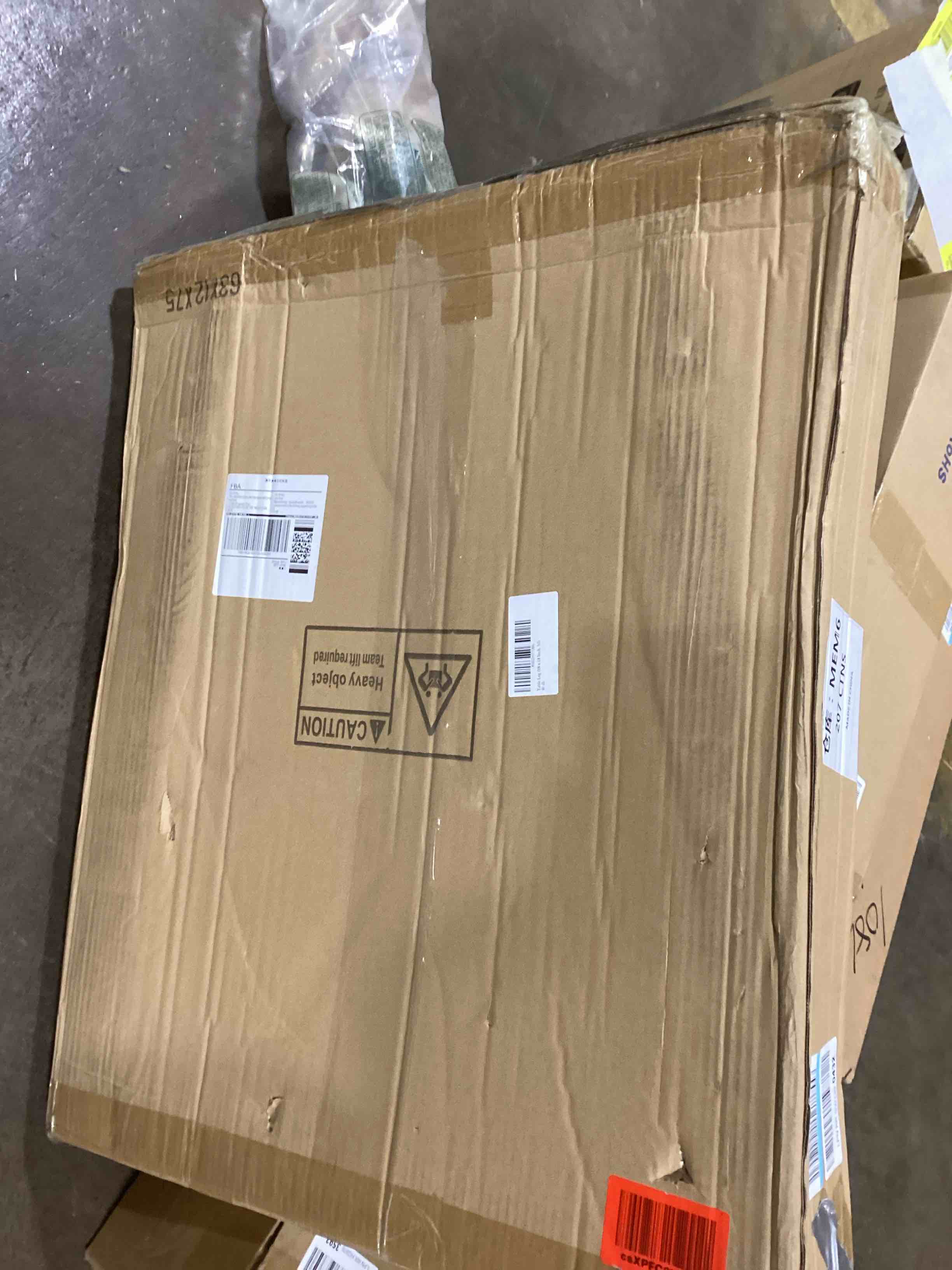 https://s3.amazonaws.com/lotting-images-prod/bidfta/YEL6107036_1711373214580.jpeg