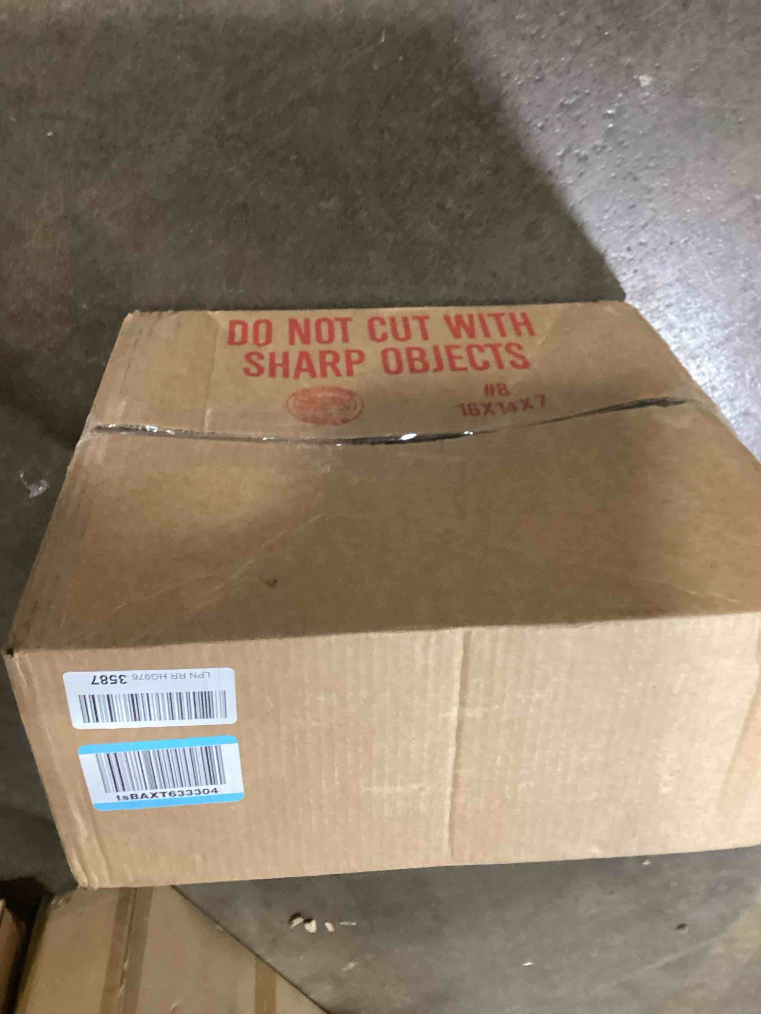https://s3.amazonaws.com/lotting-images-prod/bidfta/YEL6107038_1711373310459.jpeg