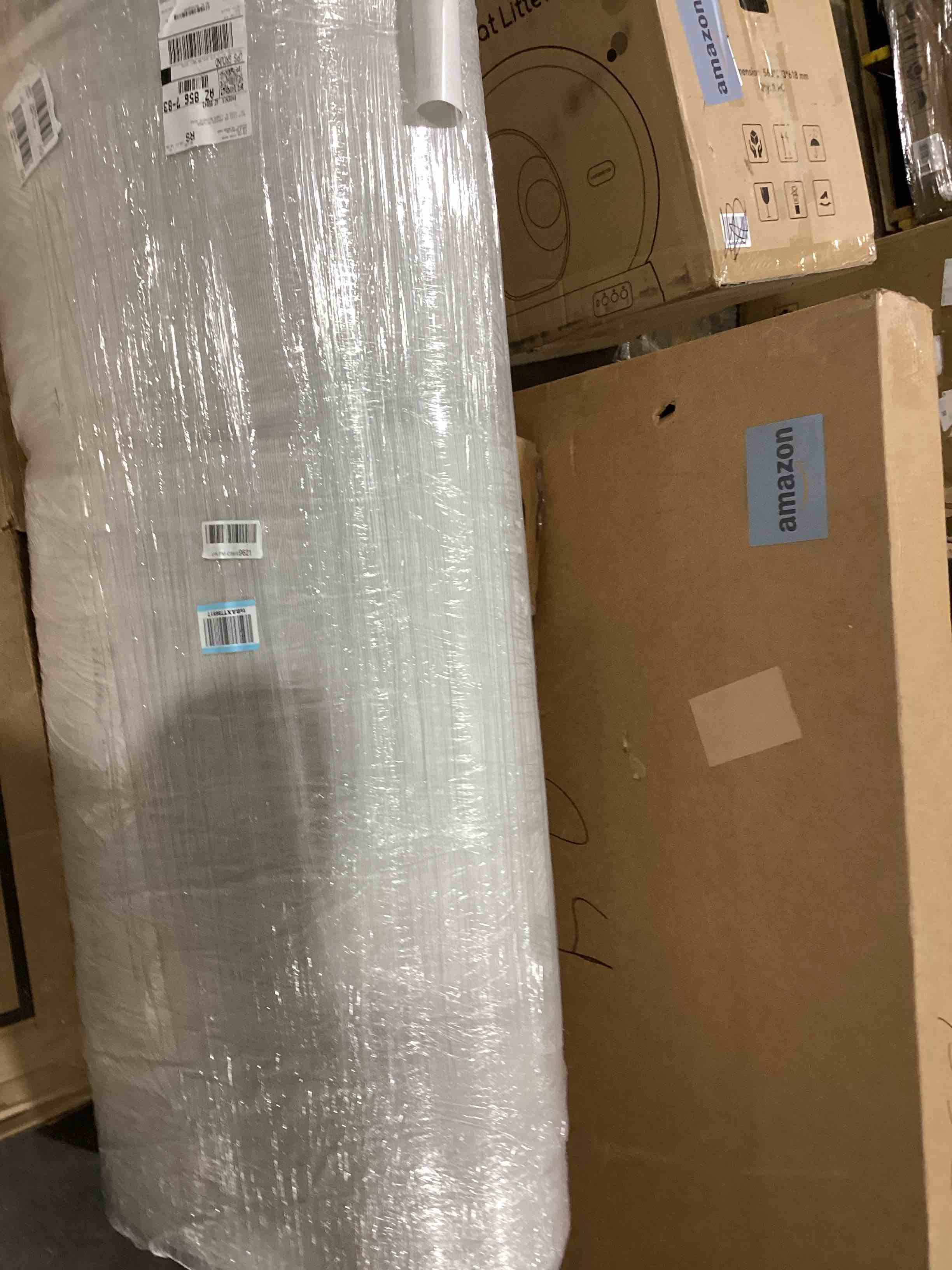 https://s3.amazonaws.com/lotting-images-prod/bidfta/YEL6110705_1715089137989.jpeg