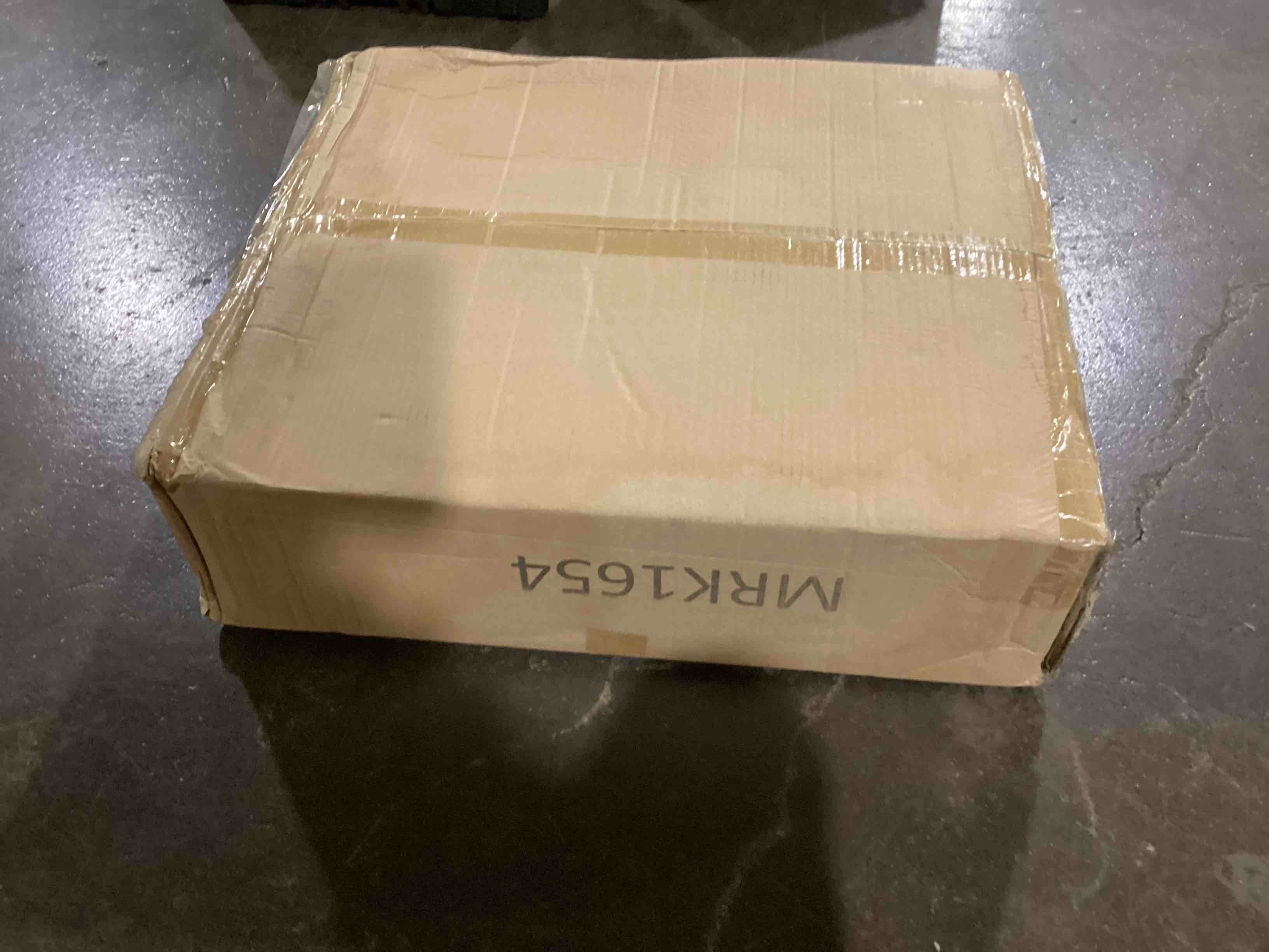 https://s3.amazonaws.com/lotting-images-prod/bidfta/YEL6112493_1713469909367.jpeg