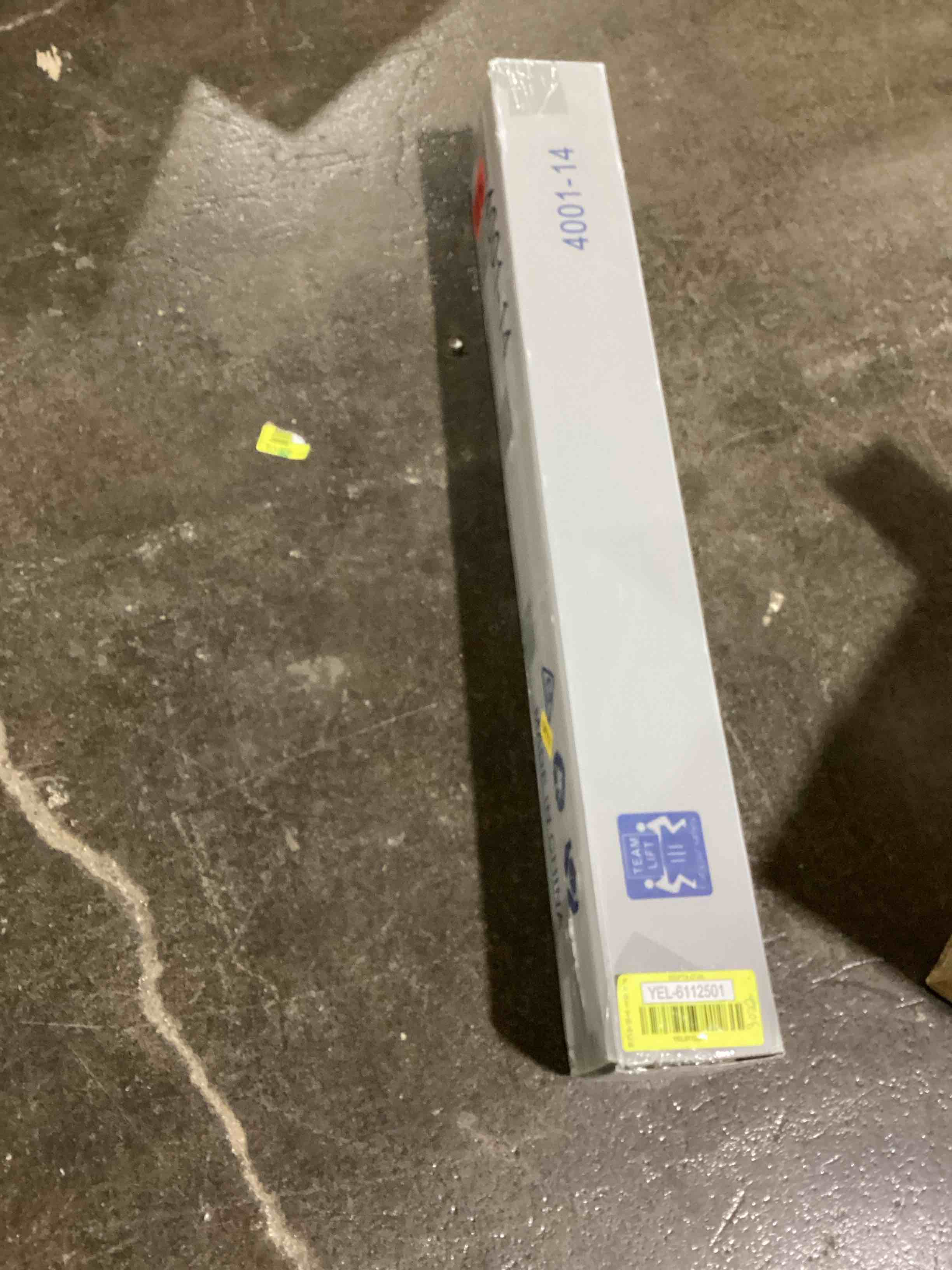 https://s3.amazonaws.com/lotting-images-prod/bidfta/YEL6112497_1713531058008.jpeg