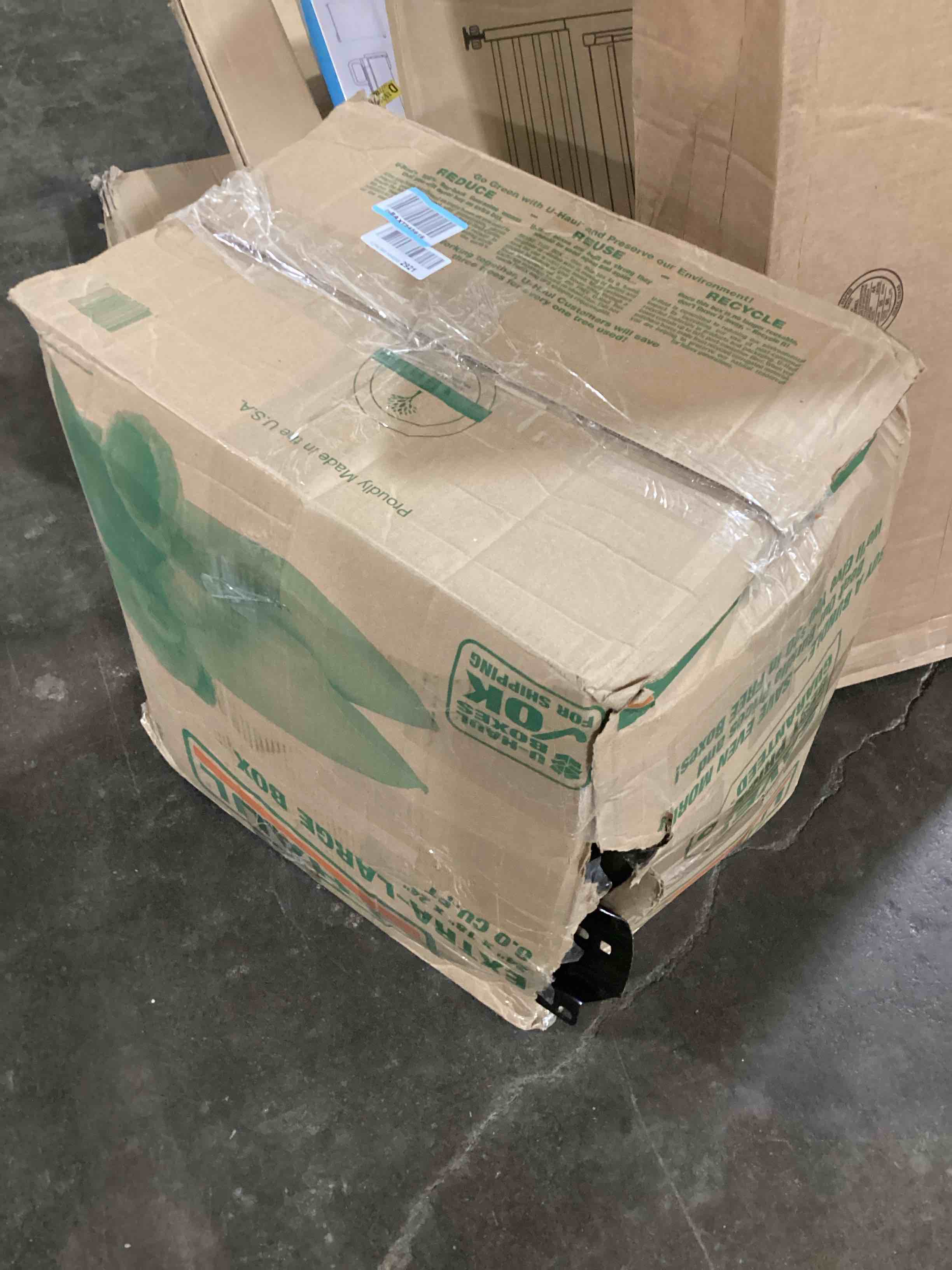 https://s3.amazonaws.com/lotting-images-prod/bidfta/YEL6114451_1711645149161.jpeg