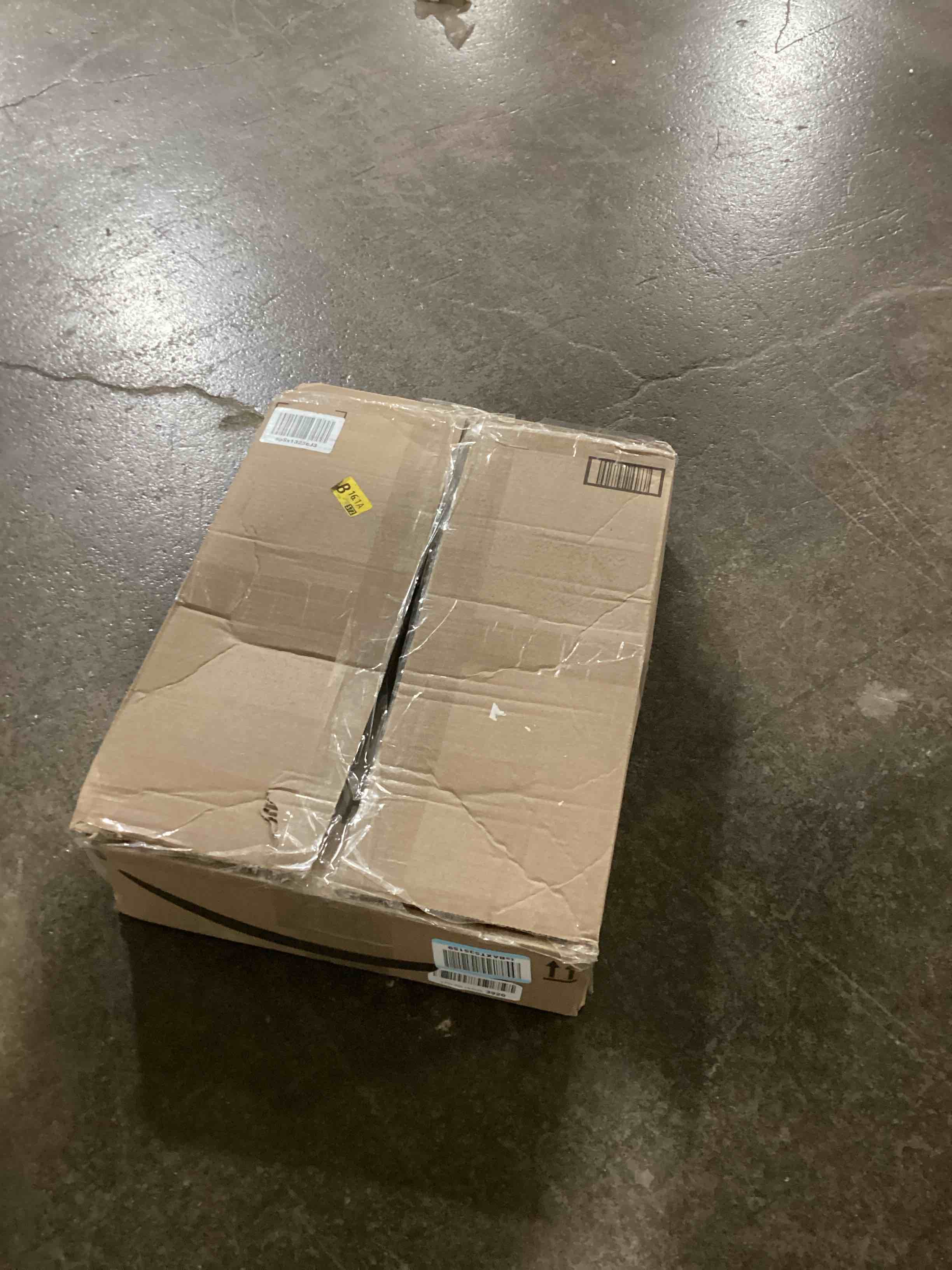 https://s3.amazonaws.com/lotting-images-prod/bidfta/YEL6114560_1711649652838.jpeg