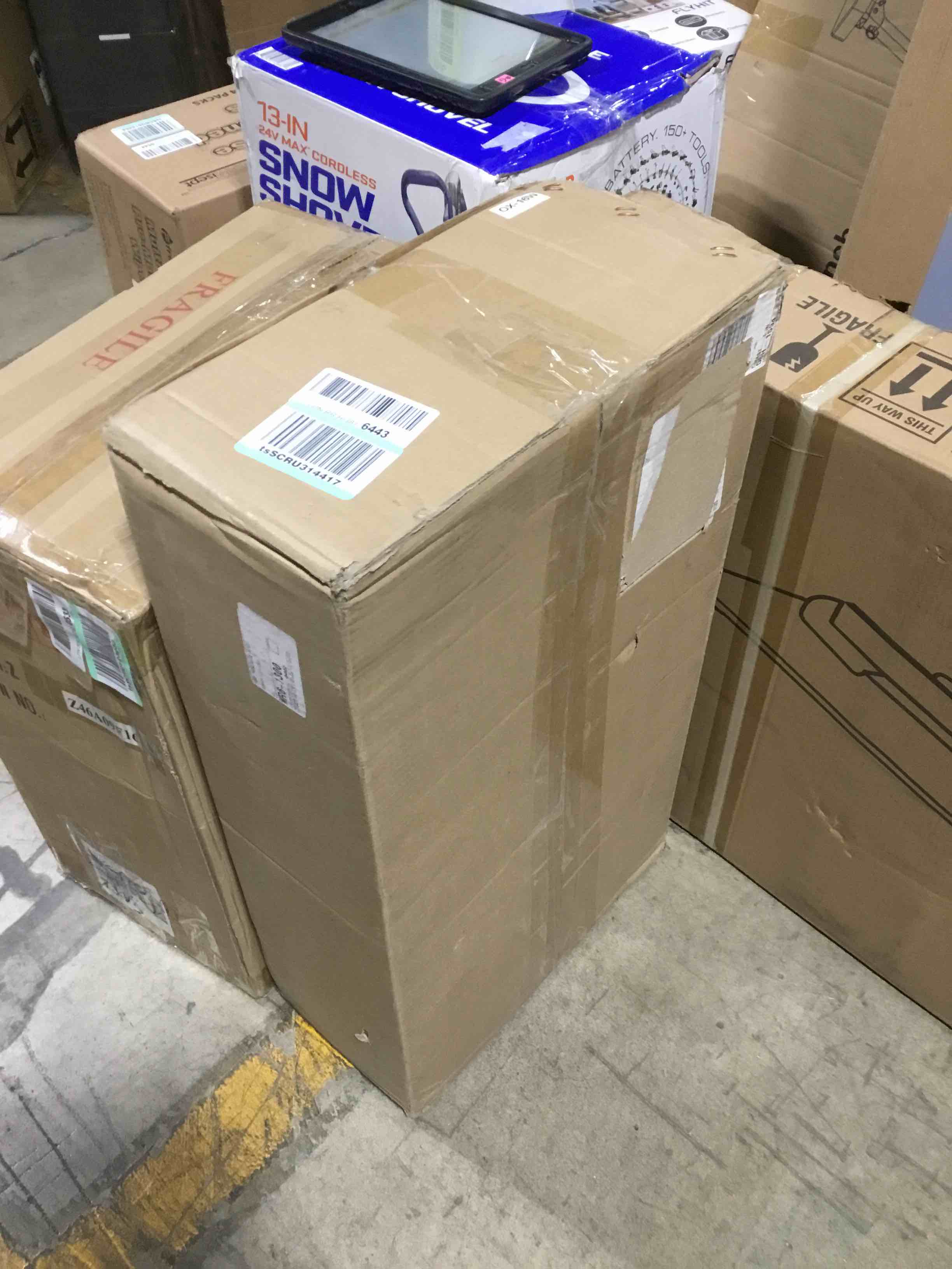 https://s3.amazonaws.com/lotting-images-prod/bidfta/YEL6117299_1711662068312.jpeg