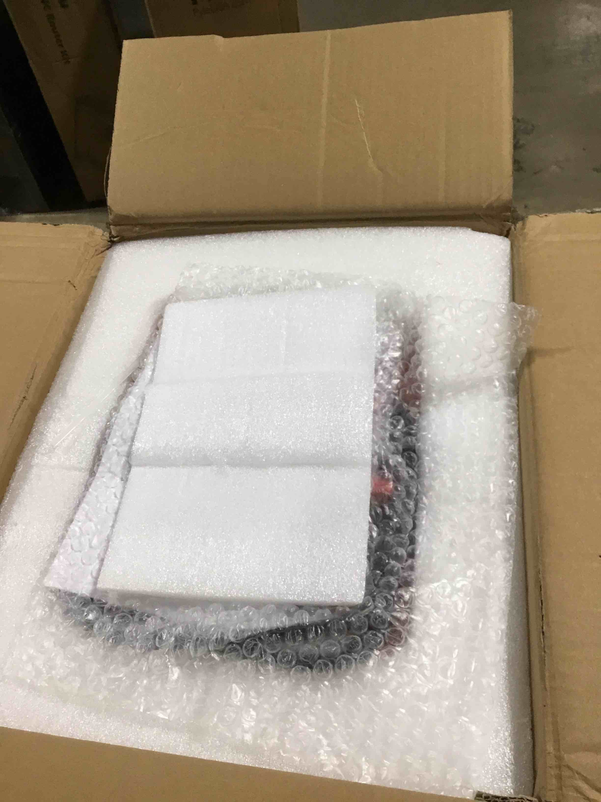 https://s3.amazonaws.com/lotting-images-prod/bidfta/YEL6117400_1711813213076.jpeg