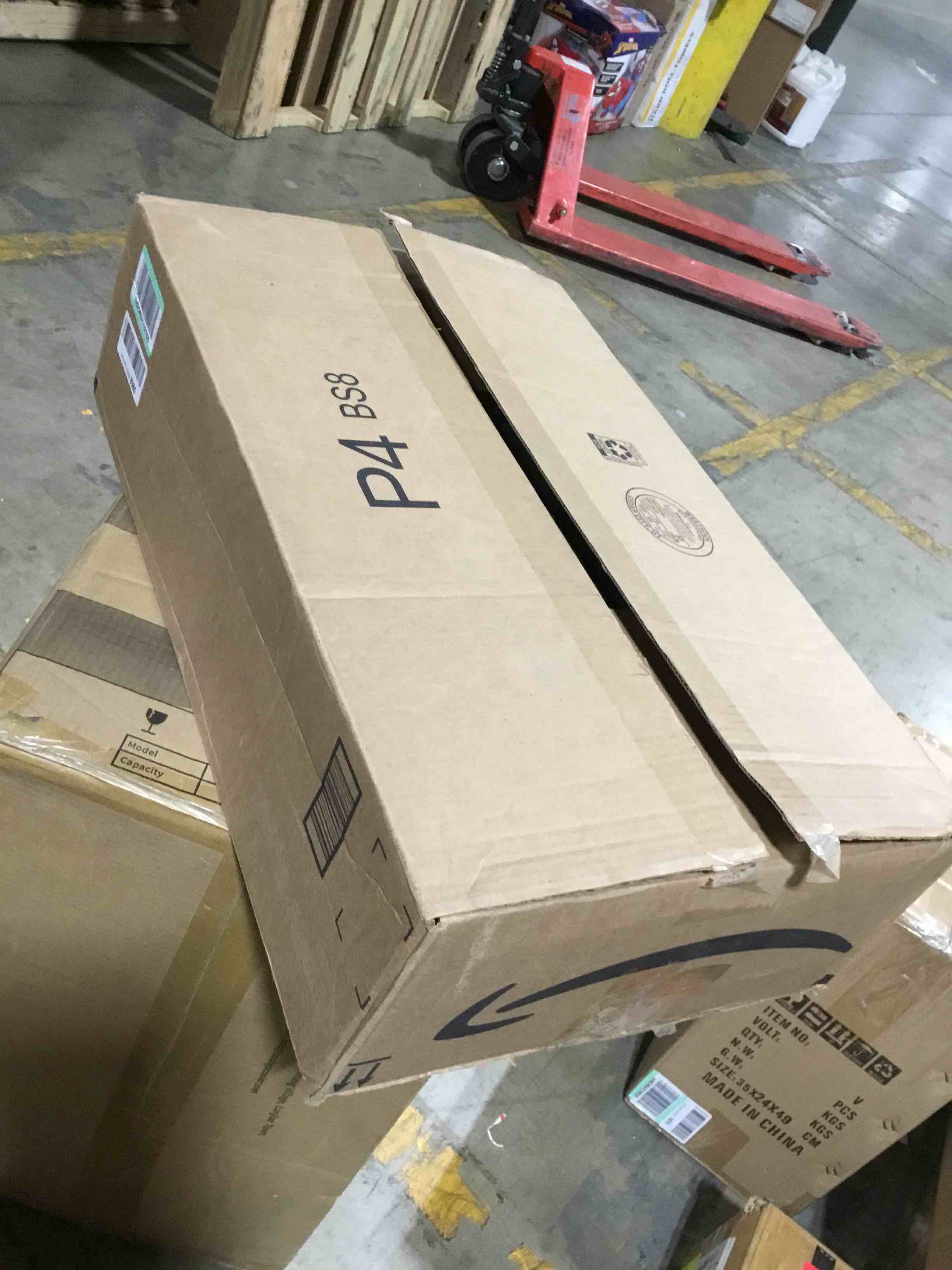 https://s3.amazonaws.com/lotting-images-prod/bidfta/YEL6117423_1711815435269.jpeg