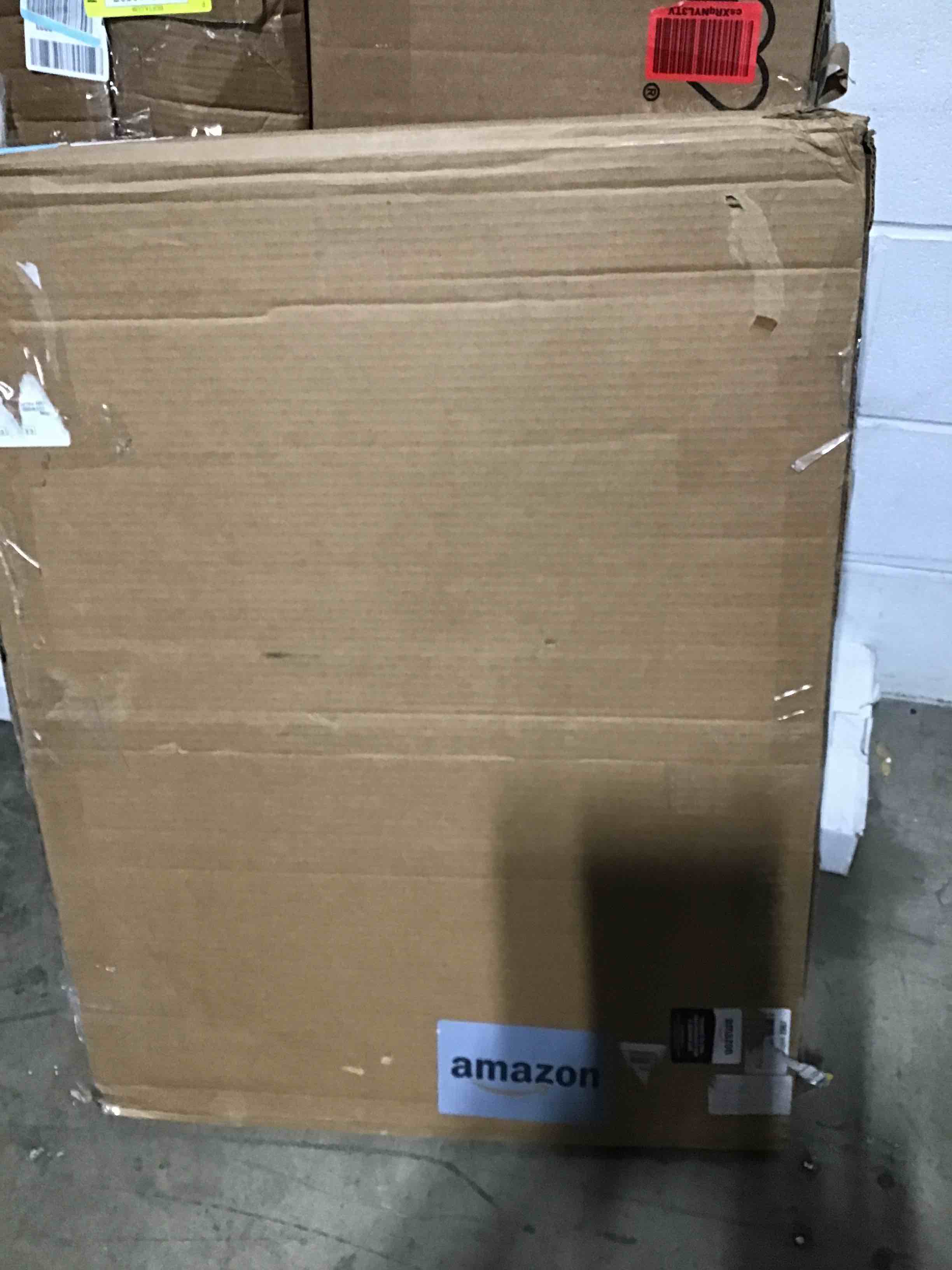 https://s3.amazonaws.com/lotting-images-prod/bidfta/YEL6118586_1710268123763.jpeg
