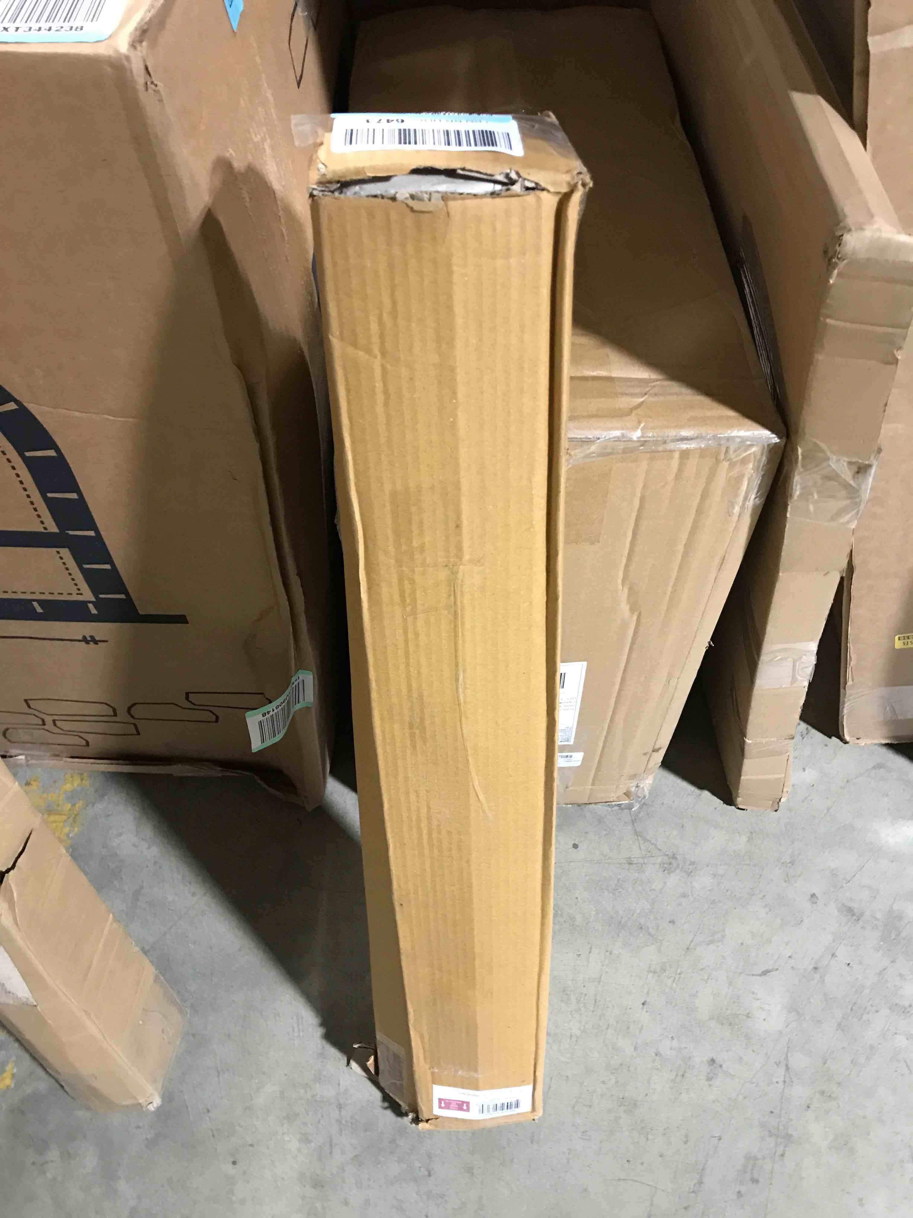 https://s3.amazonaws.com/lotting-images-prod/bidfta/YEL6119342_1708093995182.jpeg