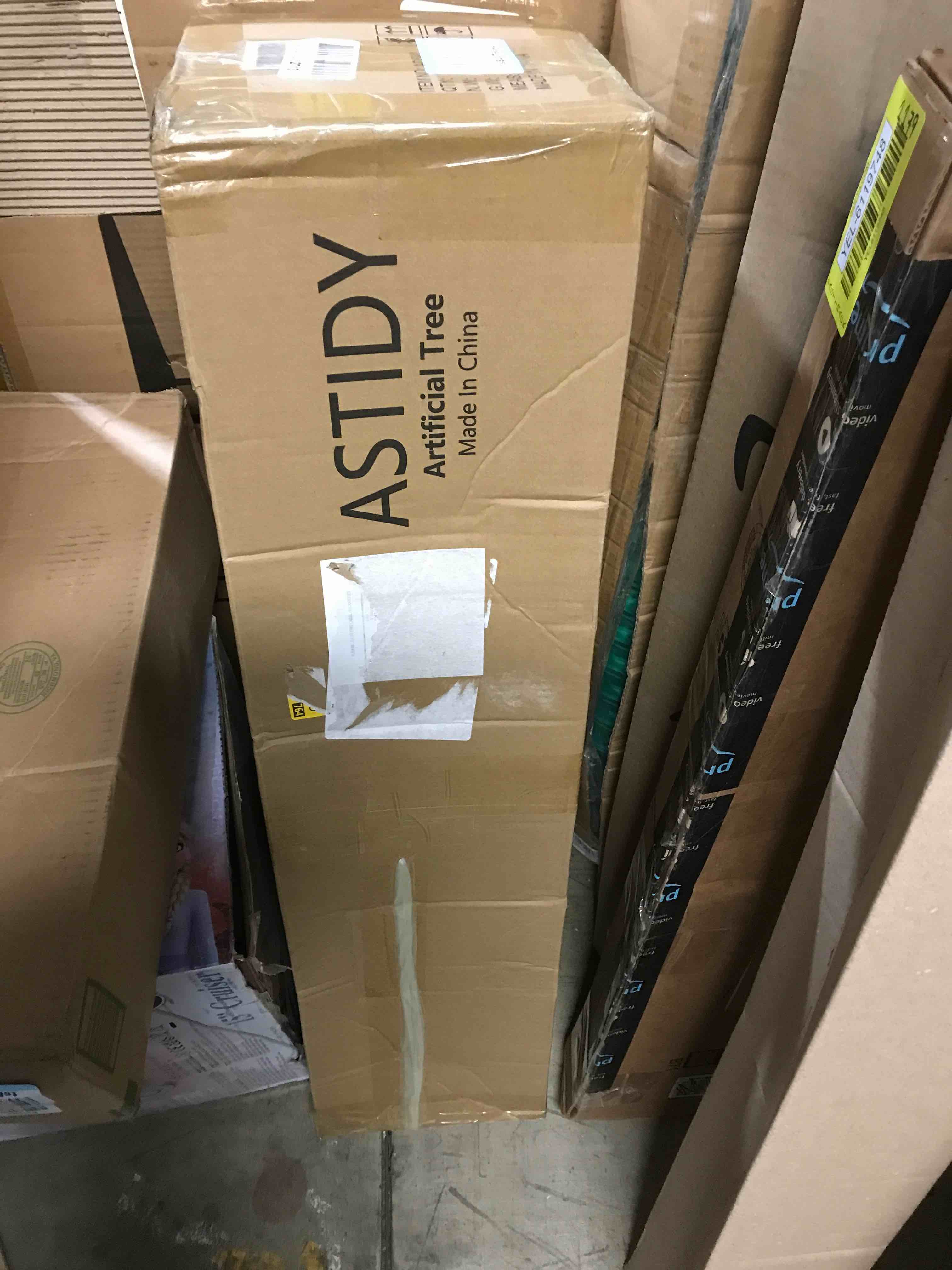 https://s3.amazonaws.com/lotting-images-prod/bidfta/YEL6119752_1708698601930.jpeg