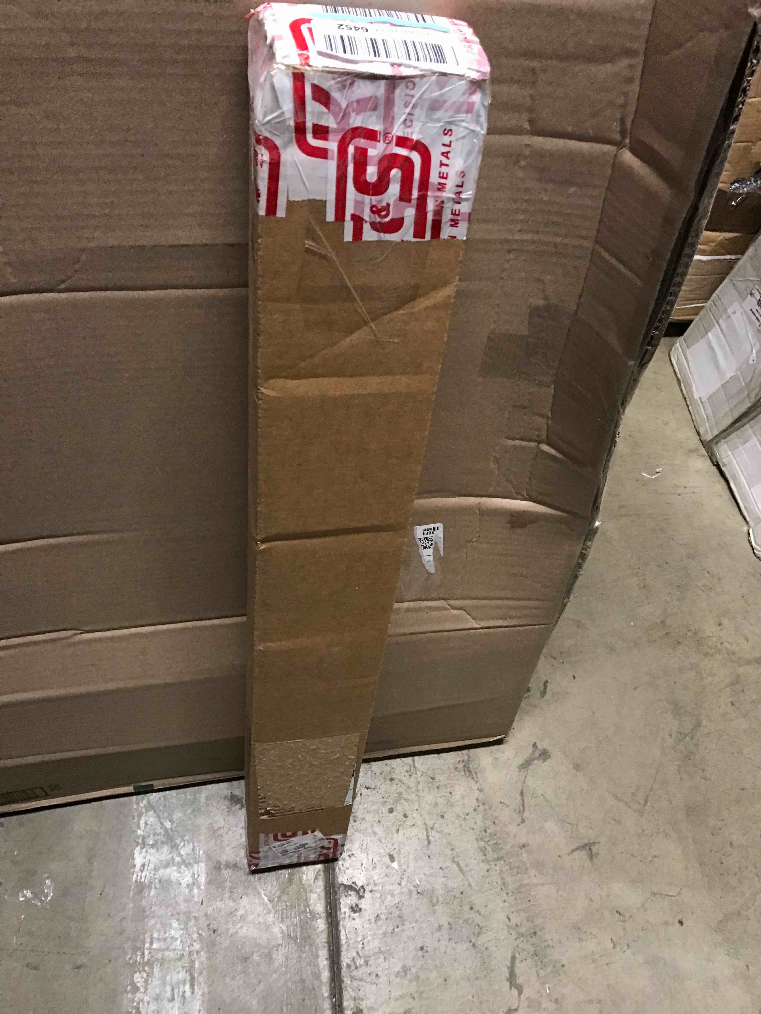 https://s3.amazonaws.com/lotting-images-prod/bidfta/YEL6119779_1708701641911.jpeg