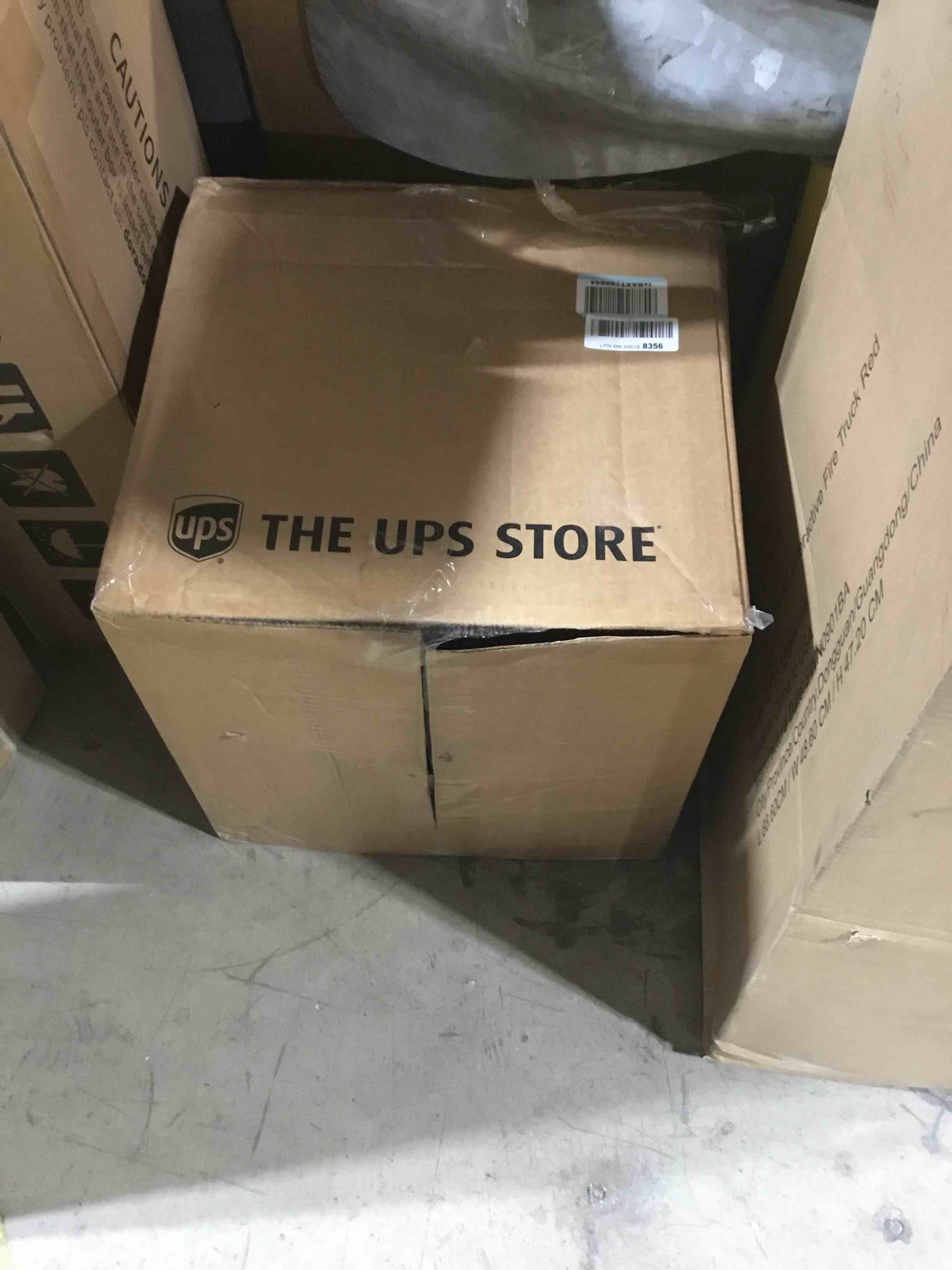 https://s3.amazonaws.com/lotting-images-prod/bidfta/YEL6119800_1708697080794.jpeg