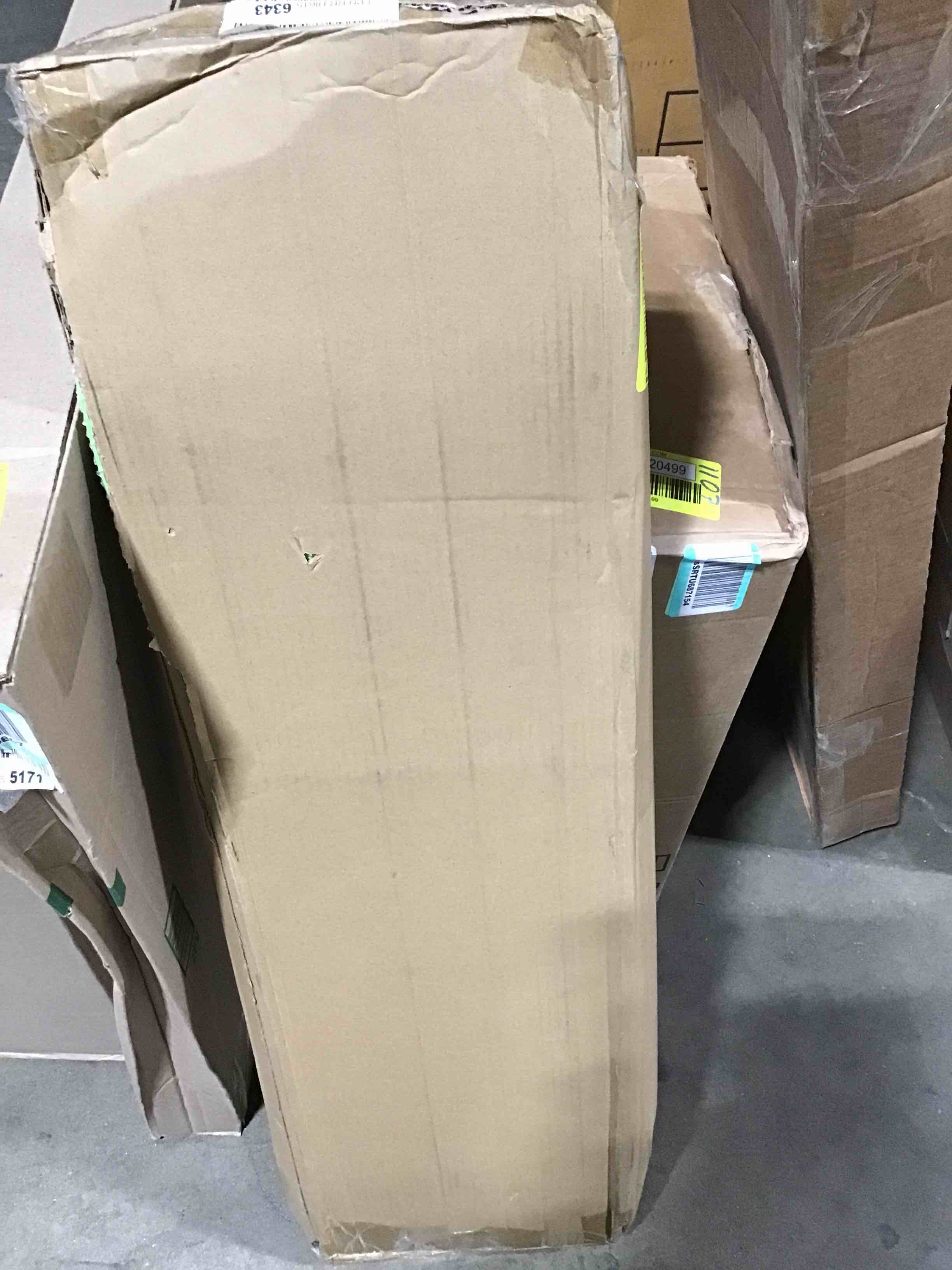 https://s3.amazonaws.com/lotting-images-prod/bidfta/YEL6120500_1708468516401.jpeg
