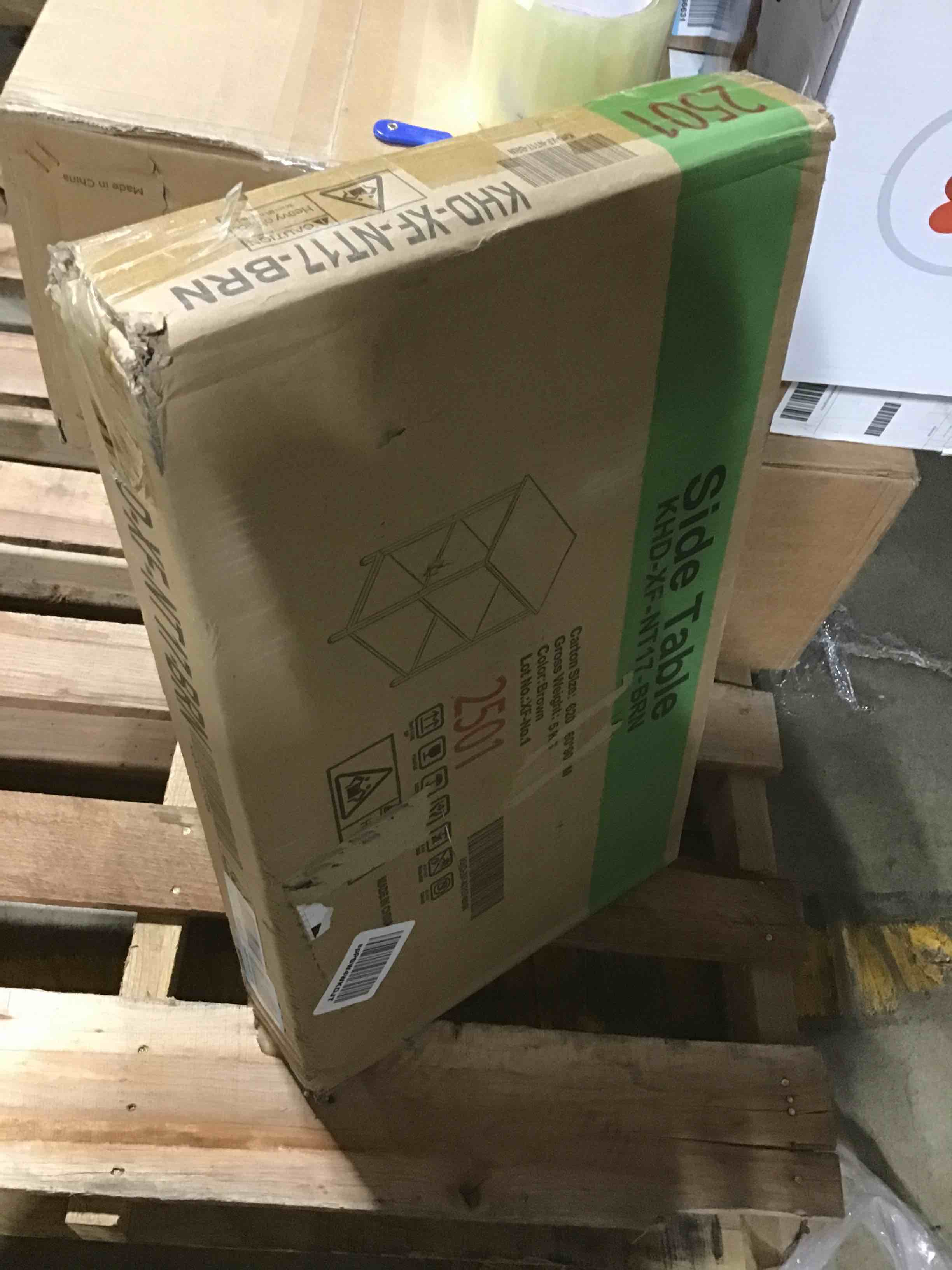 https://s3.amazonaws.com/lotting-images-prod/bidfta/YEL6120811_1708965660508.jpeg