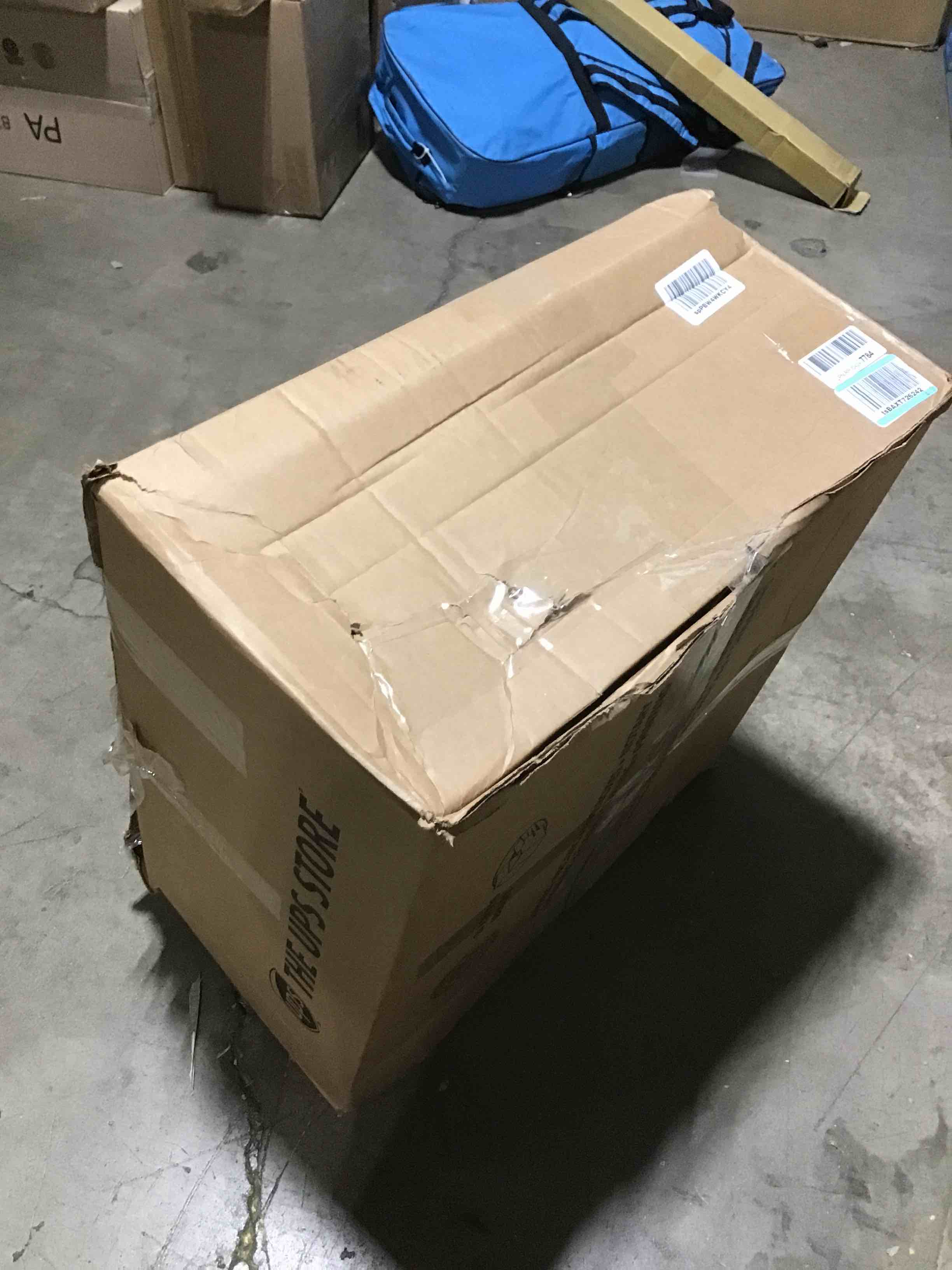 https://s3.amazonaws.com/lotting-images-prod/bidfta/YEL6120878_1708974579265.jpeg