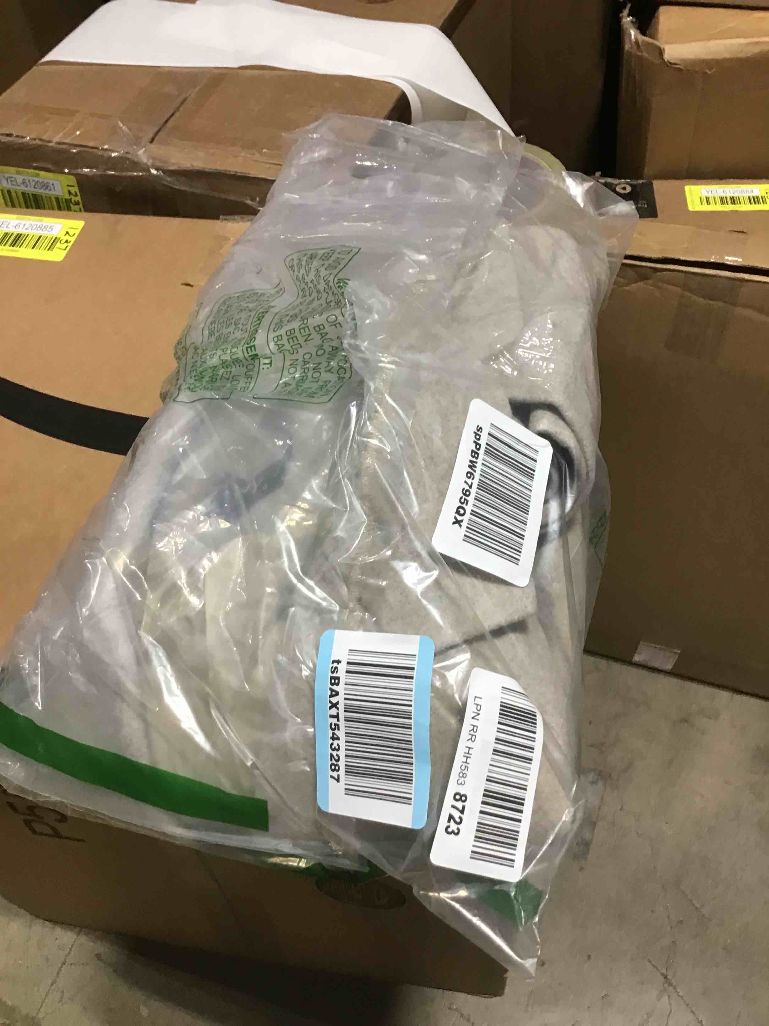https://s3.amazonaws.com/lotting-images-prod/bidfta/YEL6120893_1708975633148.jpeg