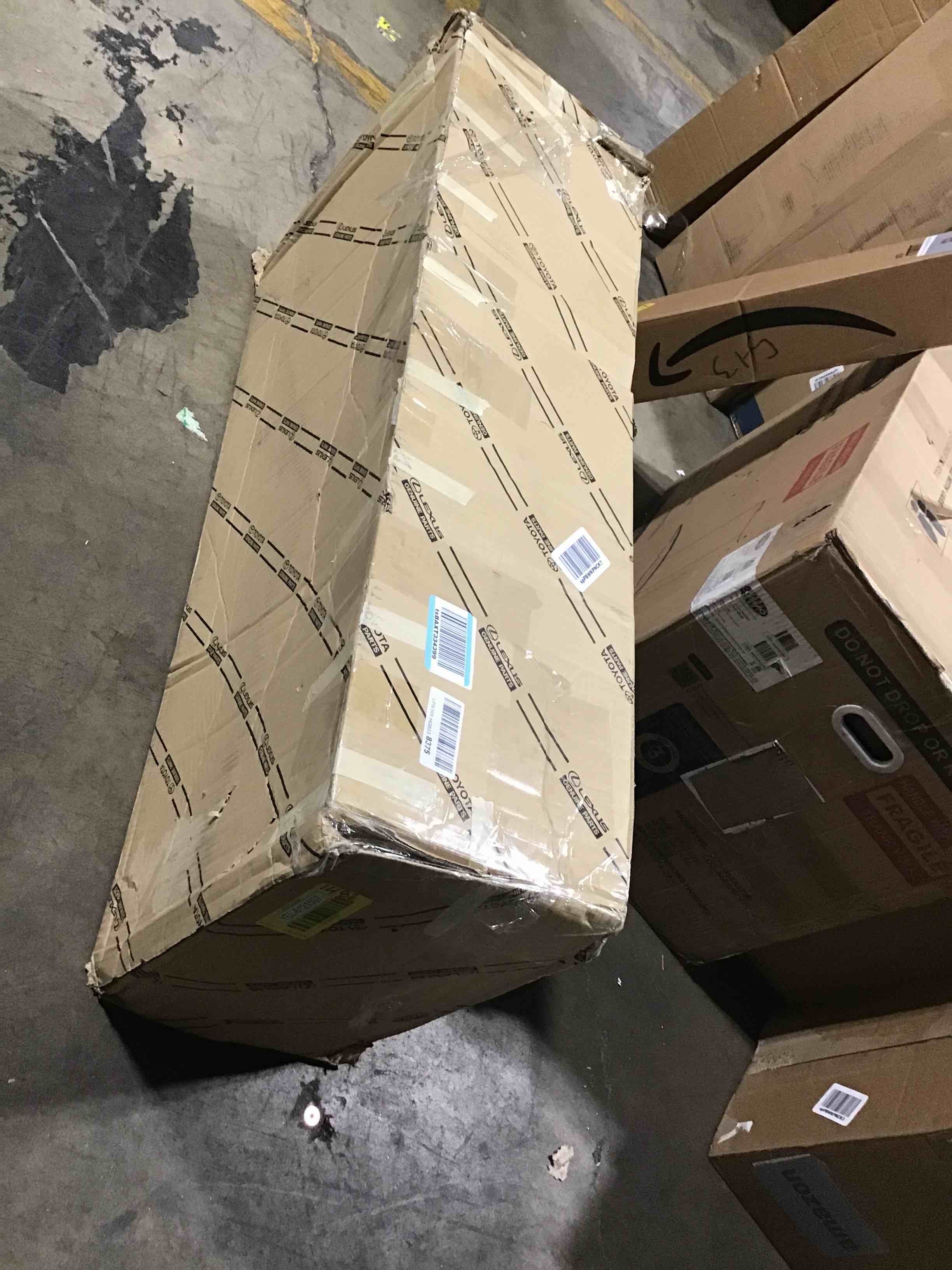 https://s3.amazonaws.com/lotting-images-prod/bidfta/YEL6121507_1709743087712.jpeg