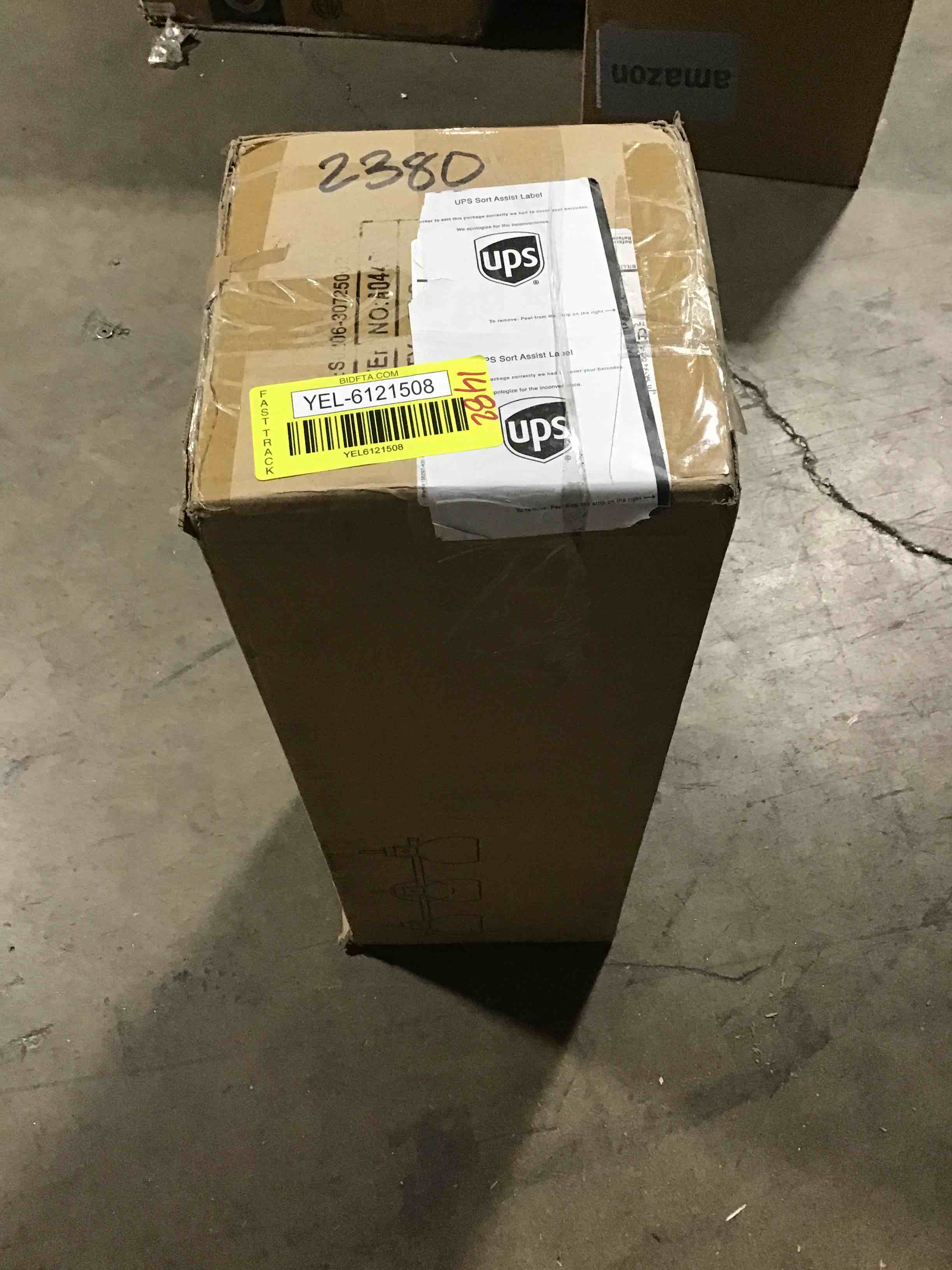 https://s3.amazonaws.com/lotting-images-prod/bidfta/YEL6121508_1709743127612.jpeg