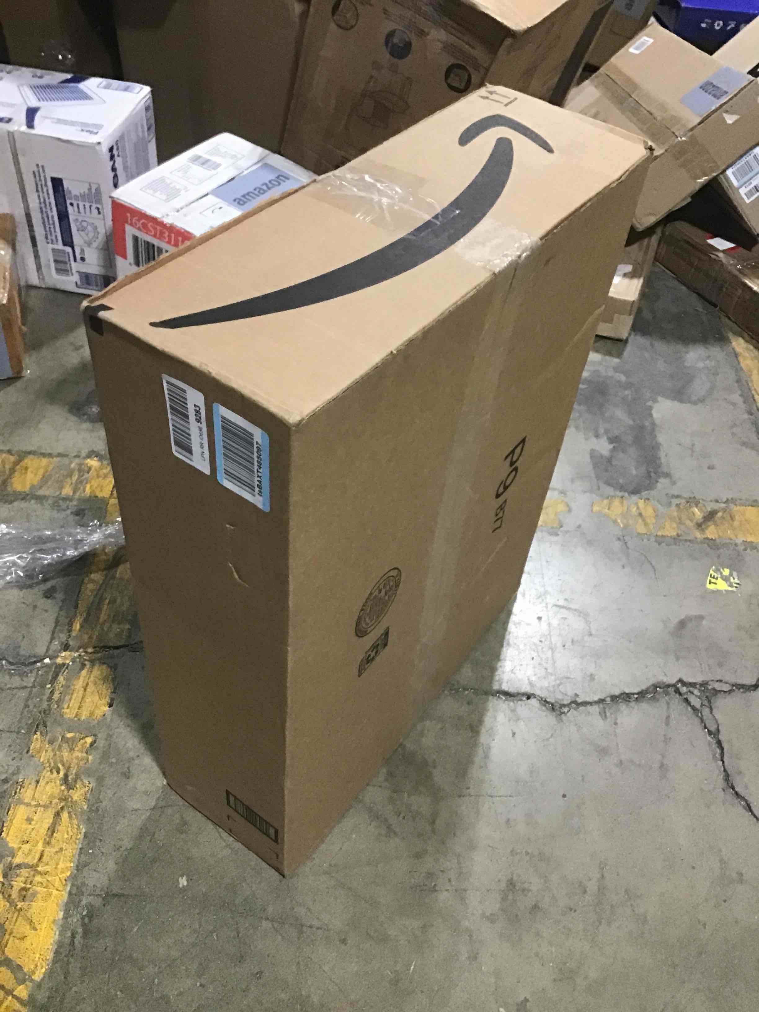 https://s3.amazonaws.com/lotting-images-prod/bidfta/YEL6121702_1709847495331.jpeg