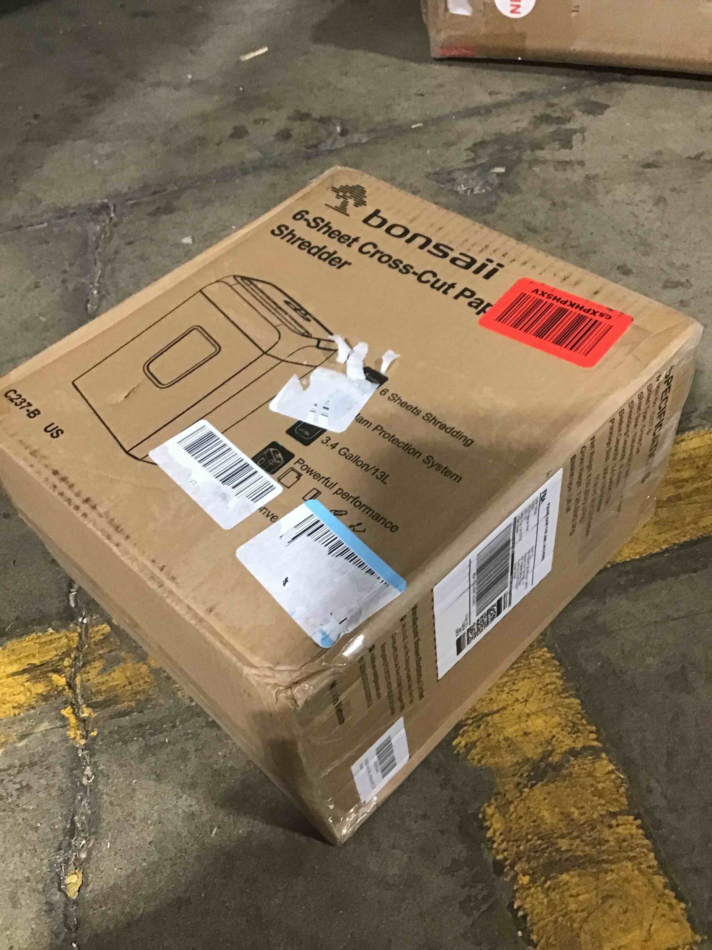 https://s3.amazonaws.com/lotting-images-prod/bidfta/YEL6121704_1709847606254.jpeg