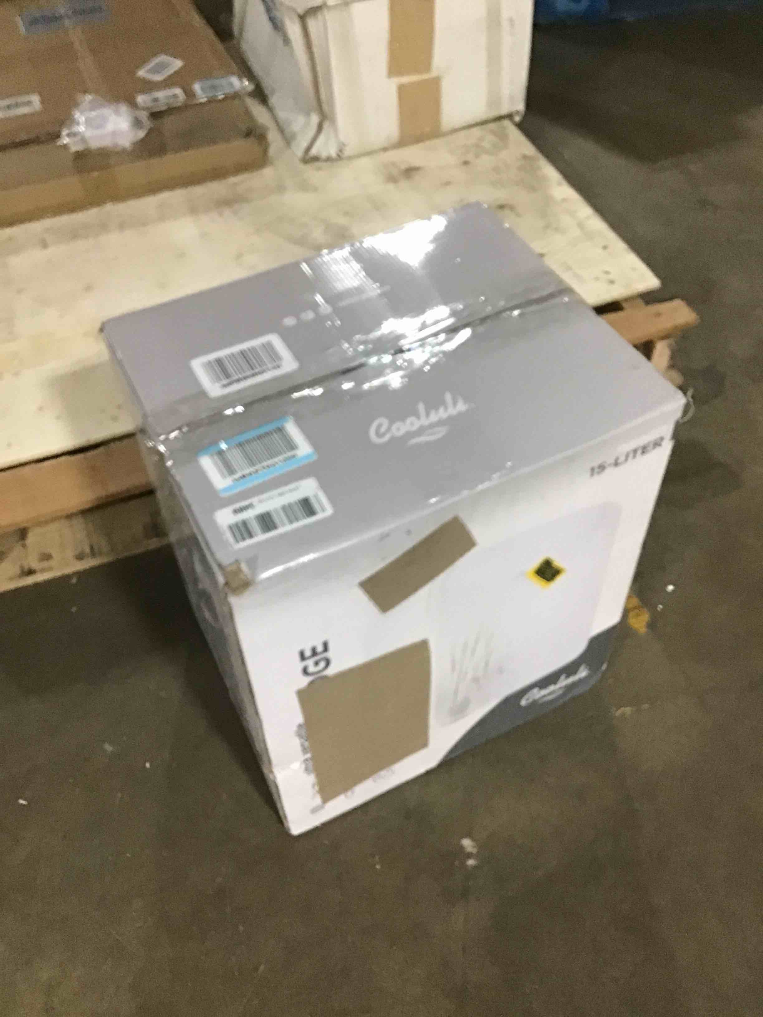 https://s3.amazonaws.com/lotting-images-prod/bidfta/YEL6122308_1710528677239.jpeg