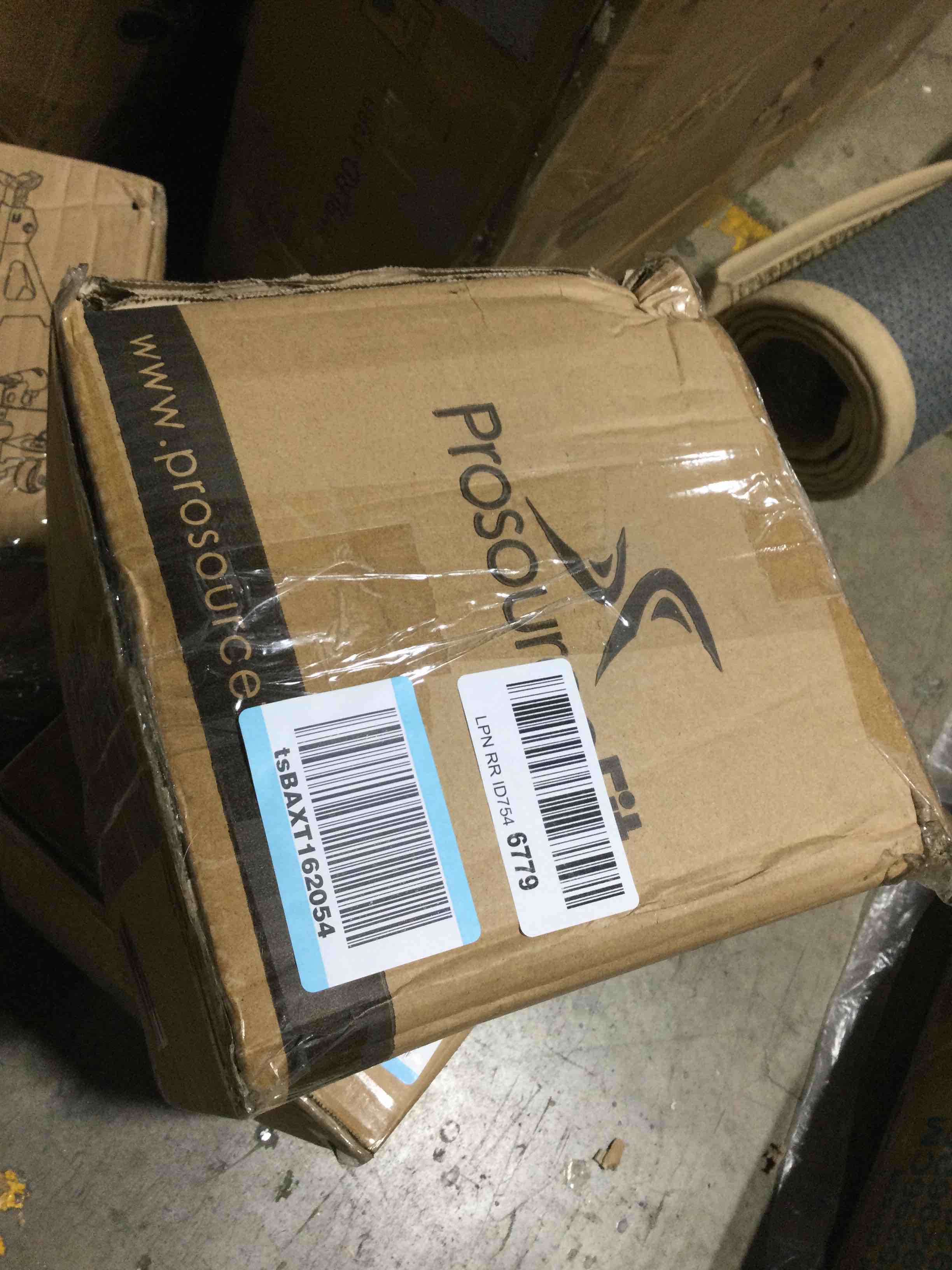 https://s3.amazonaws.com/lotting-images-prod/bidfta/YEL6123508_1711207975059.jpeg