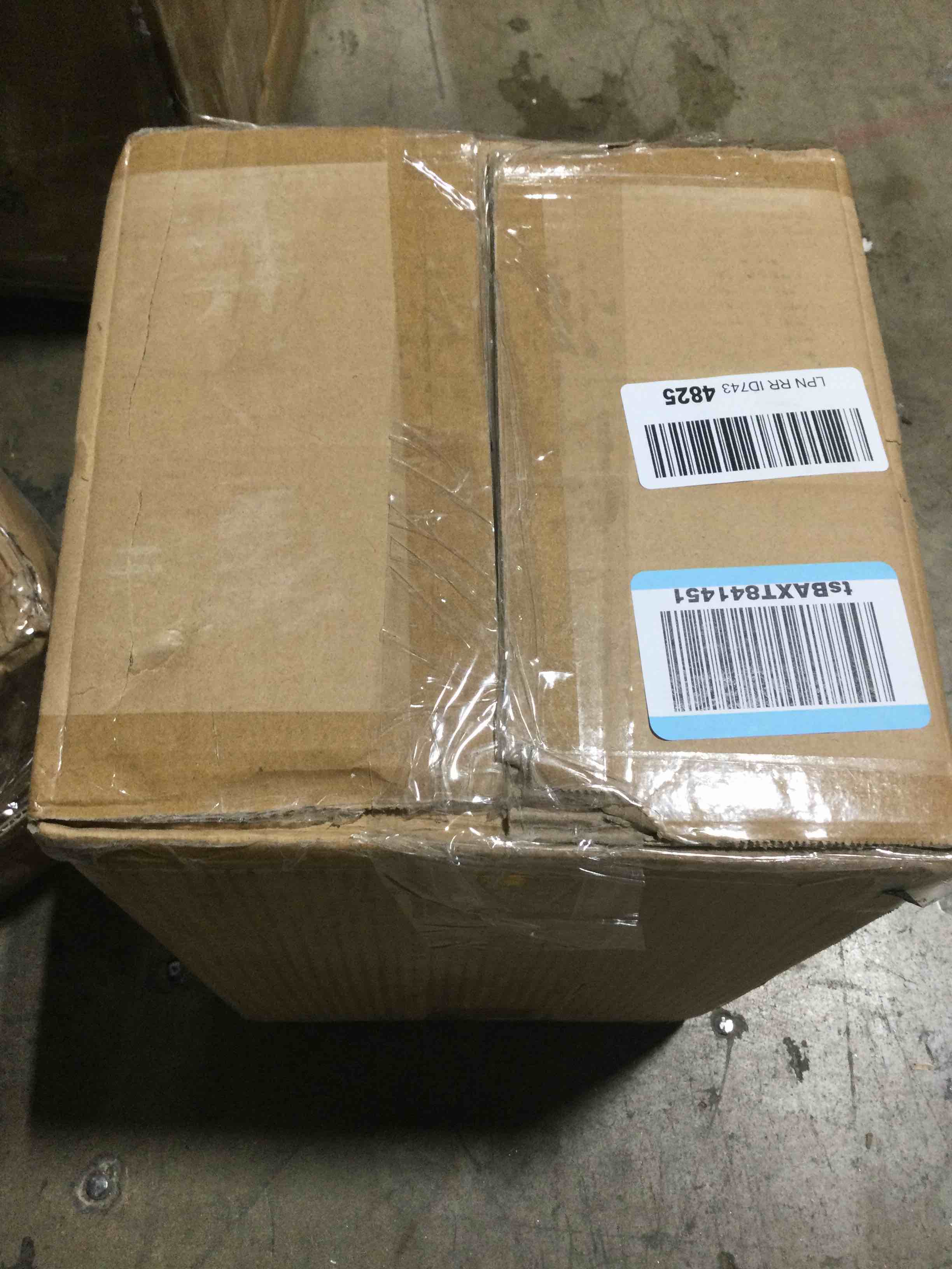 https://s3.amazonaws.com/lotting-images-prod/bidfta/YEL6123509_1711207939507.jpeg