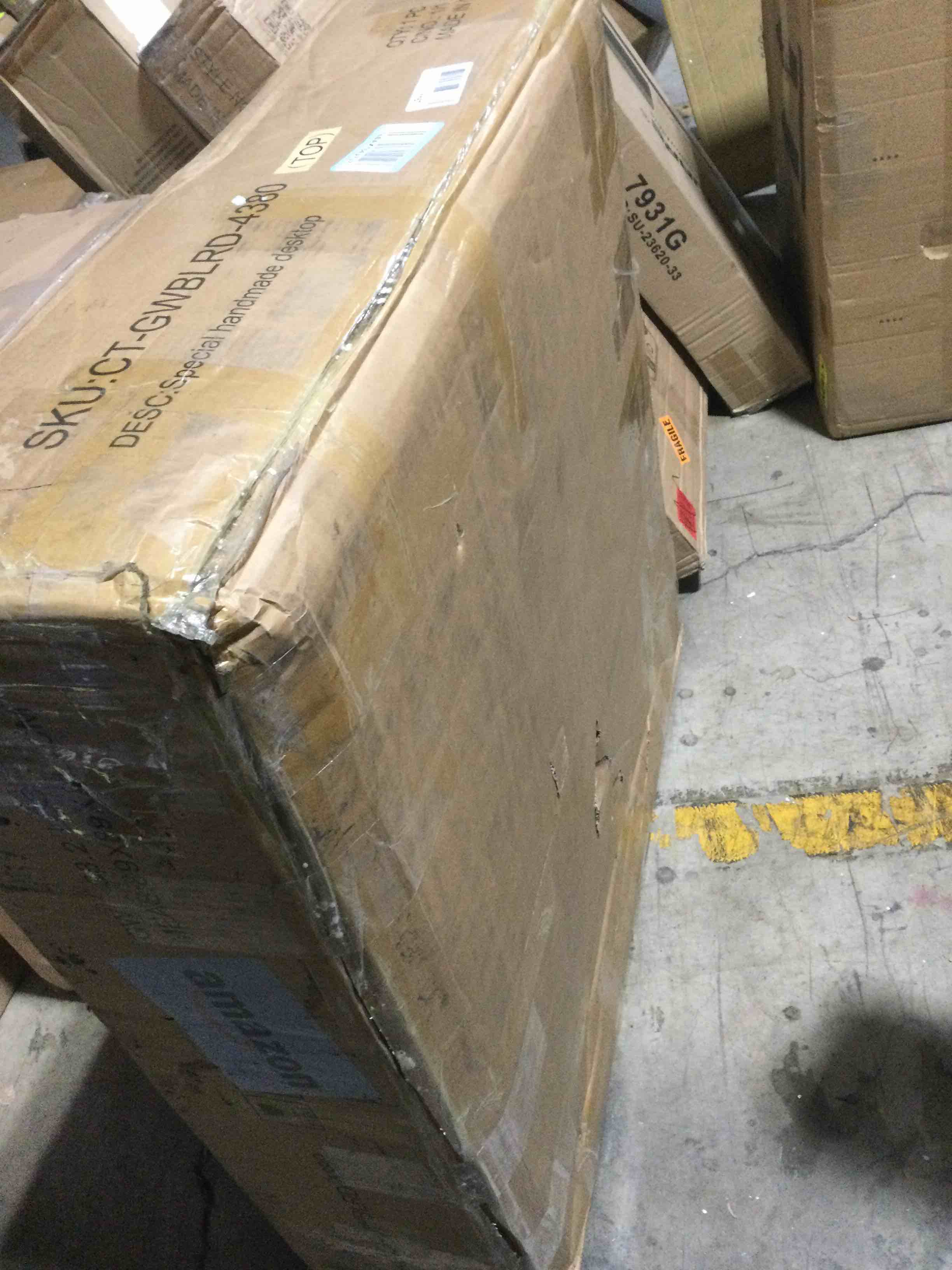 https://s3.amazonaws.com/lotting-images-prod/bidfta/YEL6123513_1711207403256.jpeg
