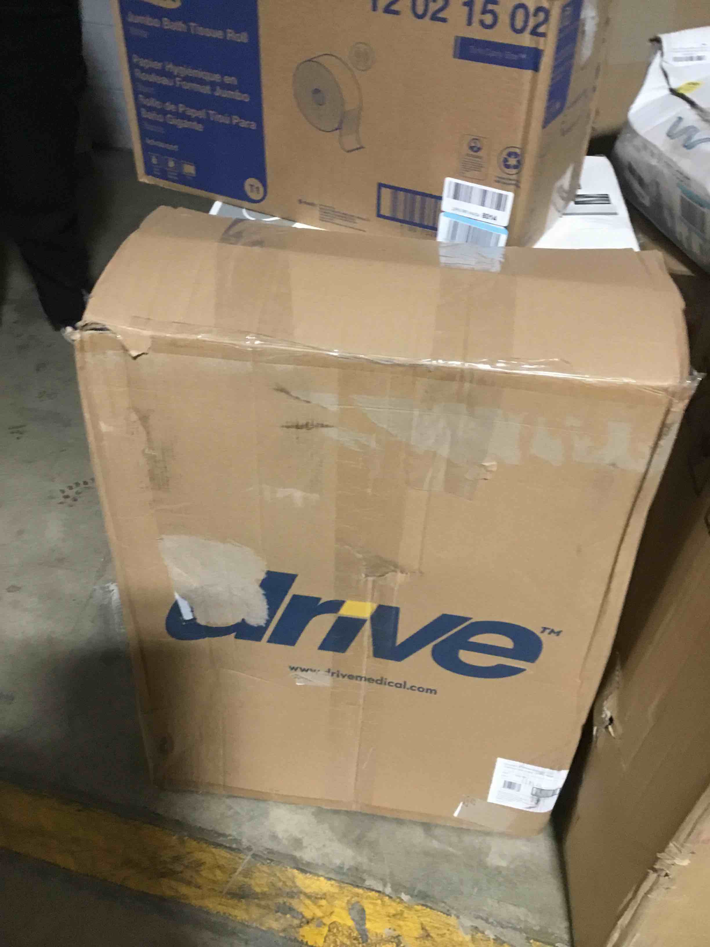 https://s3.amazonaws.com/lotting-images-prod/bidfta/YEL6126705_1708974672498.jpeg