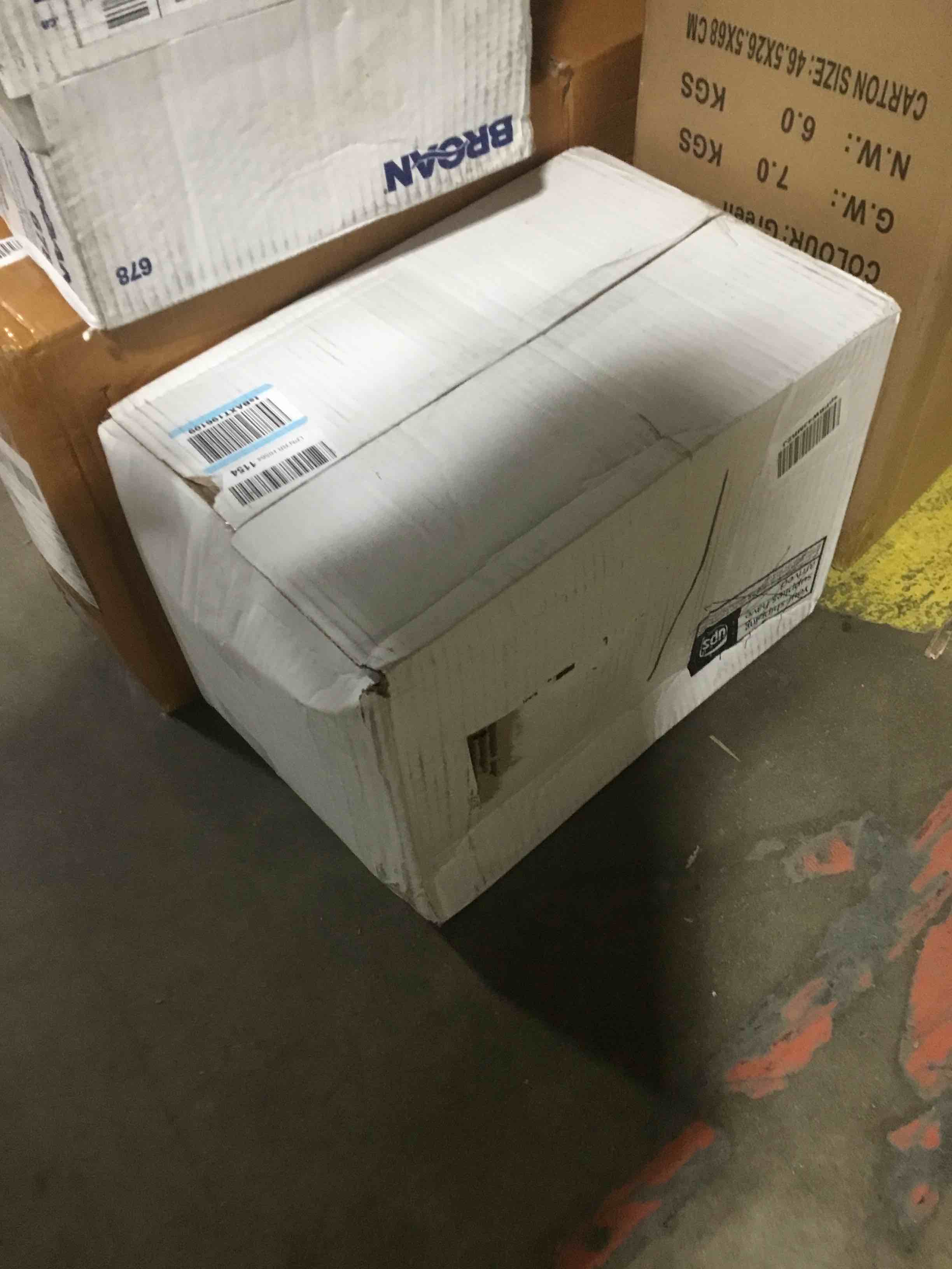 https://s3.amazonaws.com/lotting-images-prod/bidfta/YEL6127003_1709158547210.jpeg