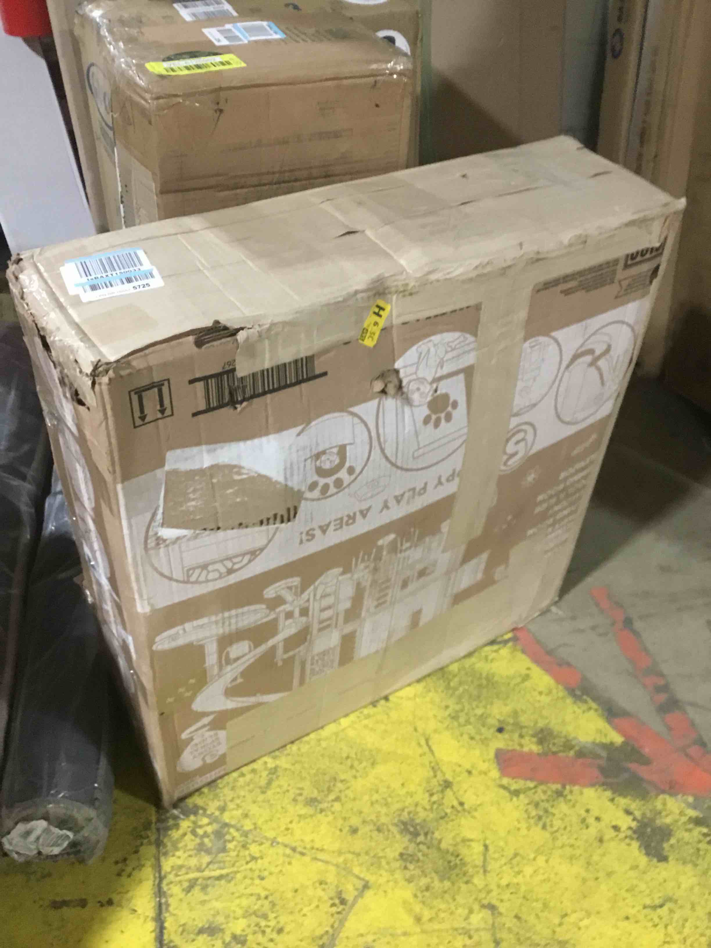 https://s3.amazonaws.com/lotting-images-prod/bidfta/YEL6127031_1709159570335.jpeg
