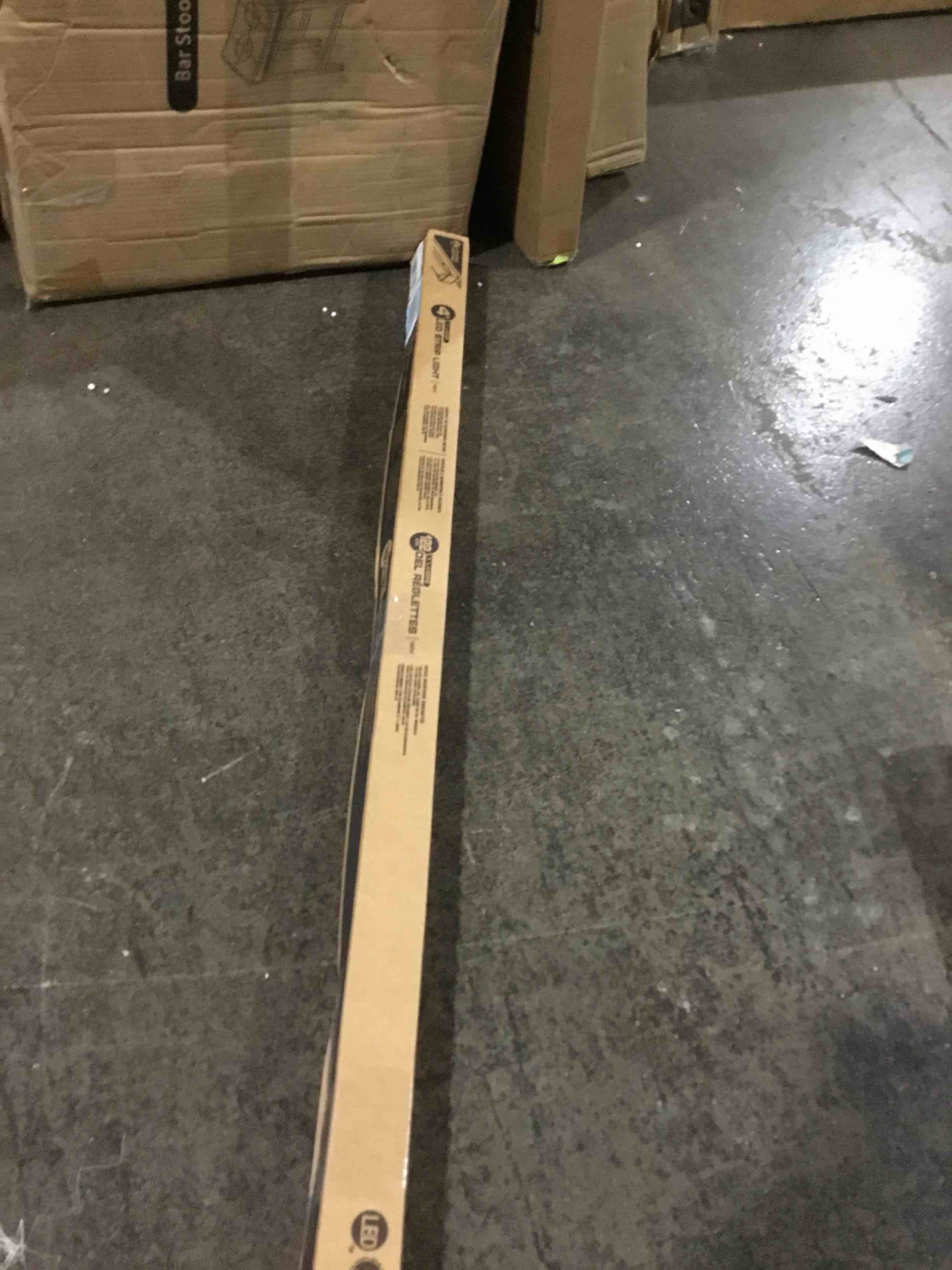 https://s3.amazonaws.com/lotting-images-prod/bidfta/YEL6130396_1721747026911.jpeg