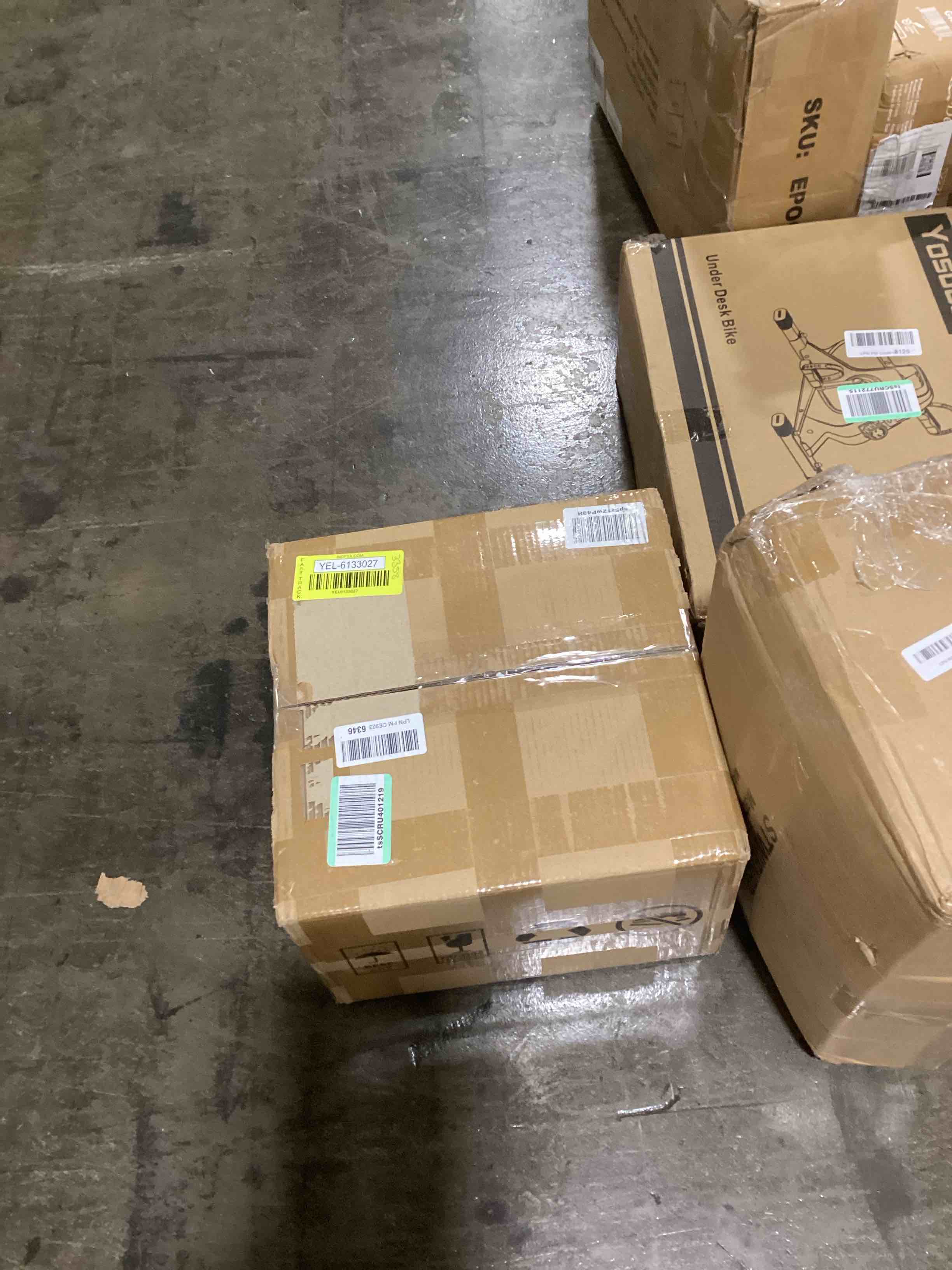 Royal Imports Hurricane Pillar Candle Holder, Clear Glass Flower Vase, Terrarium Planter, Decorative Centerpiece - Use for Floating Tealights, Wedding, Home Display, Holiday - 3 Pc Set, 6", 8" 10"