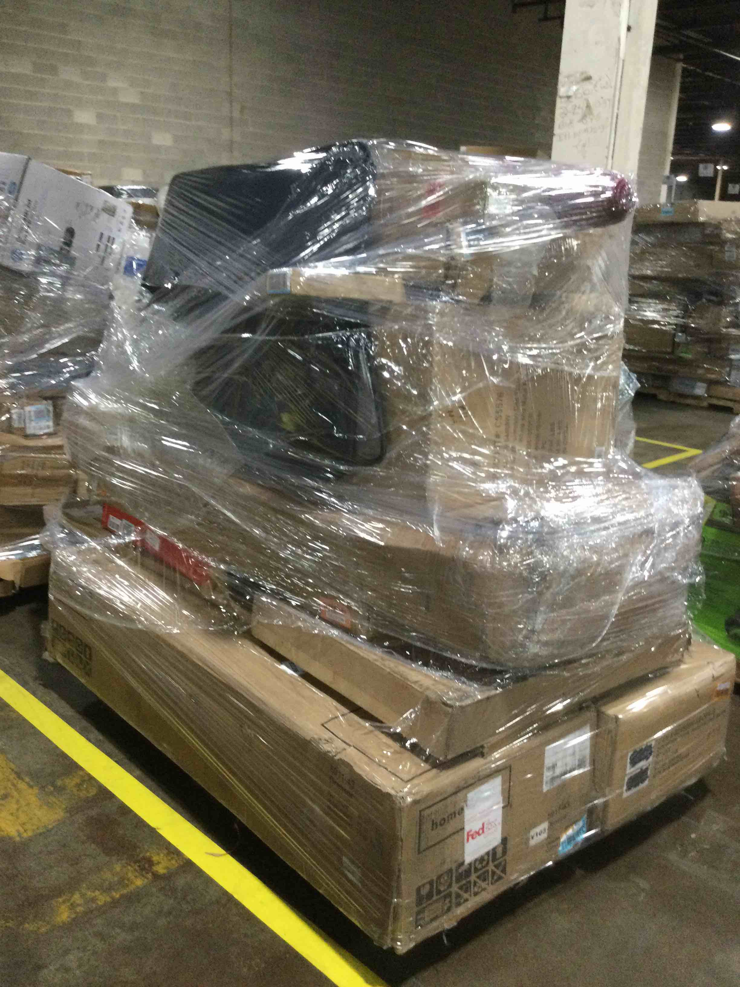 SKID LOT - ASSORTED FURNITURE, HOUSEWARES AND MORE 