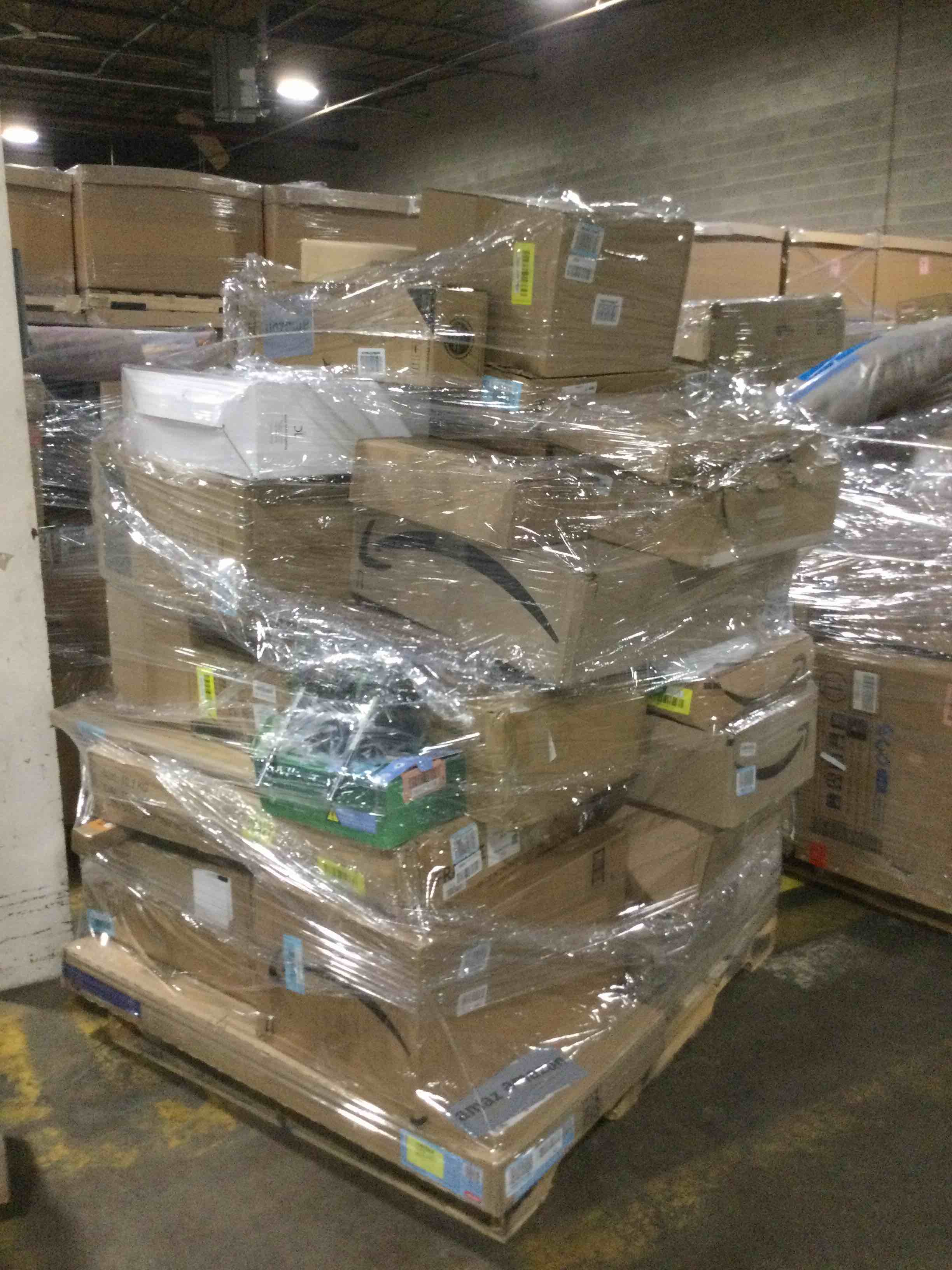 SKID LOT - ASSORTED FURNITURE, HOUSEWARES AND MORE 