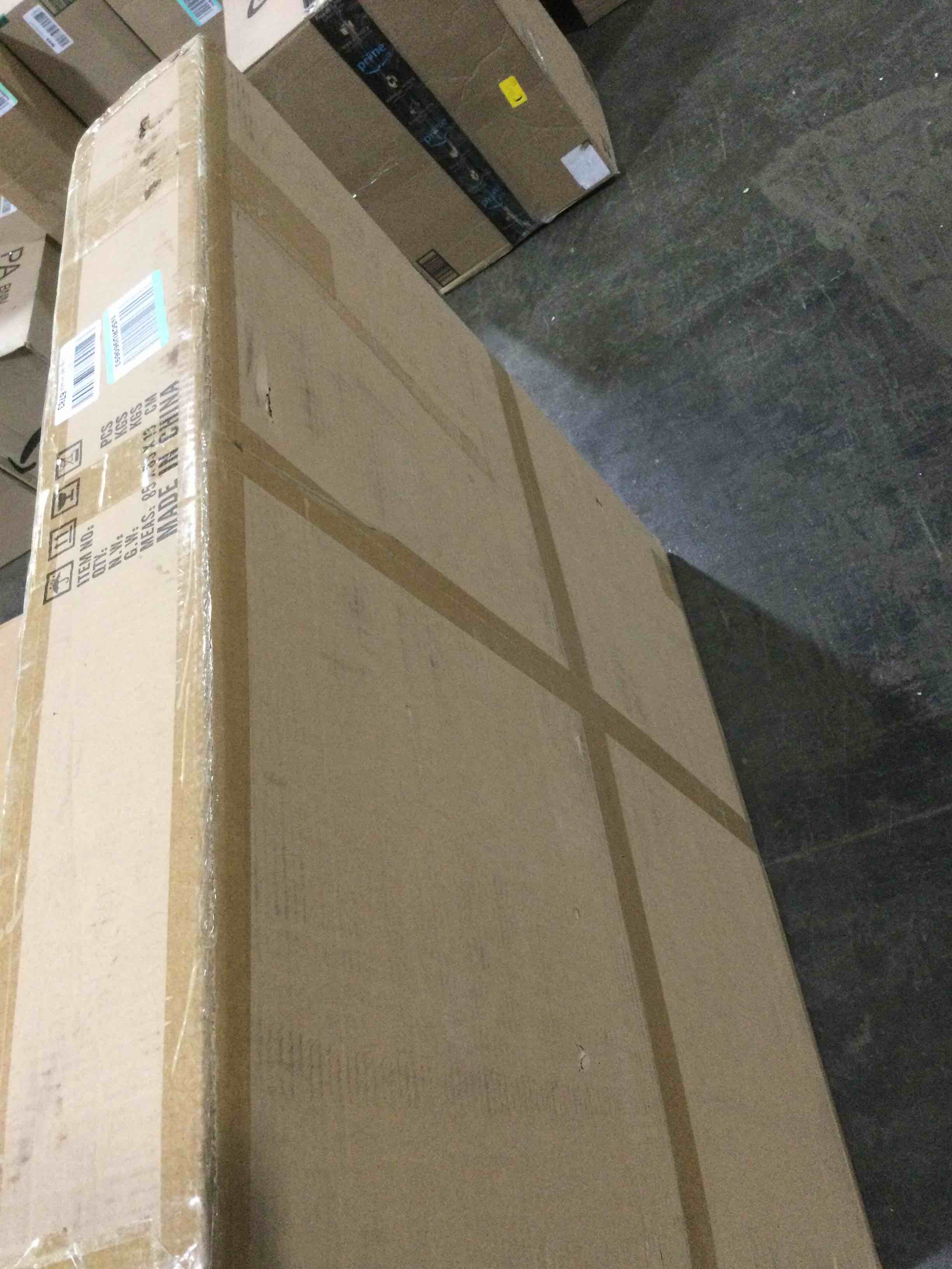 https://s3.amazonaws.com/lotting-images-prod/bidfta/YEL6134311_1712948424057.jpeg