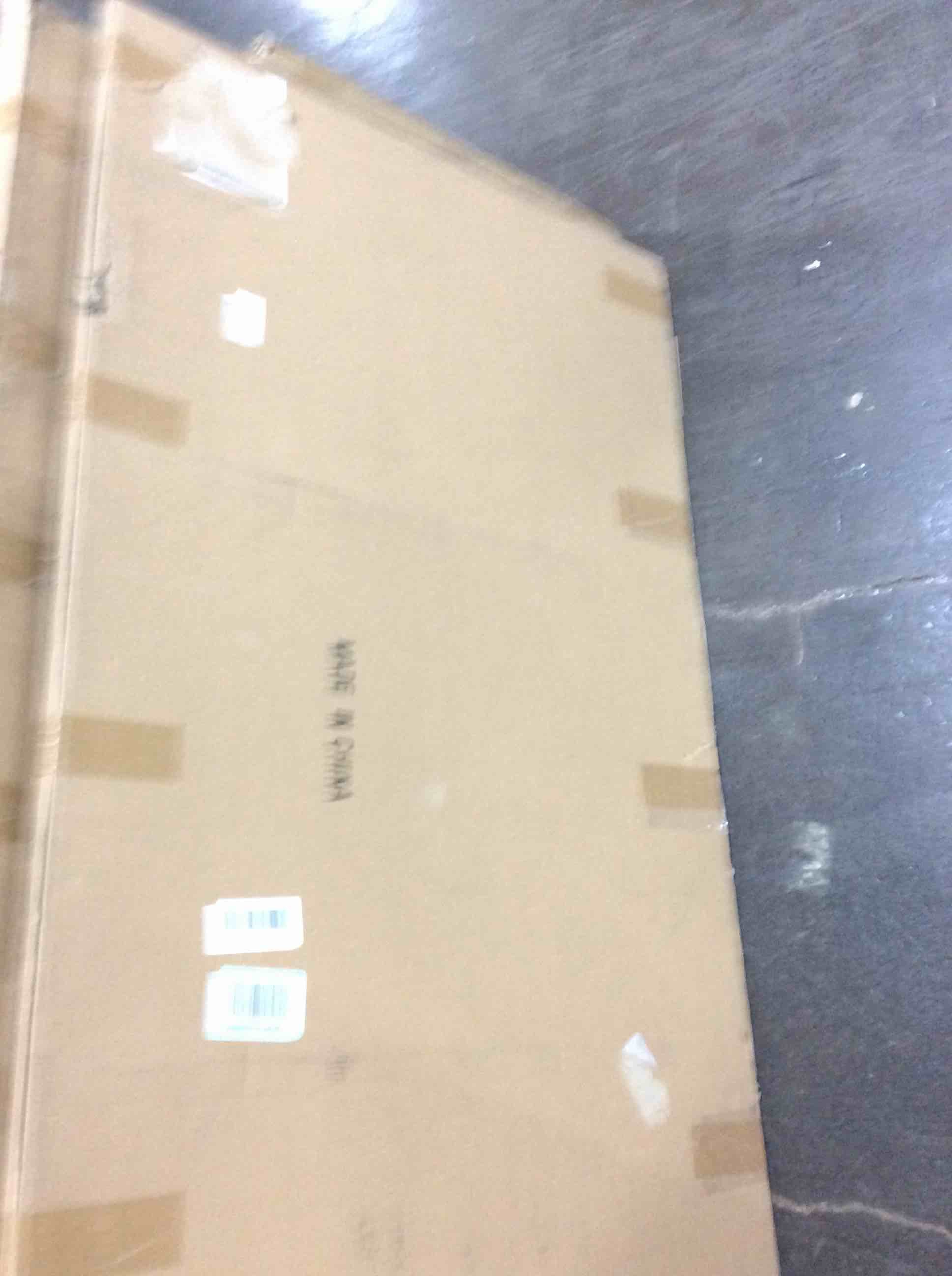 https://s3.amazonaws.com/lotting-images-prod/bidfta/YEL6135145_1714510297363.jpeg