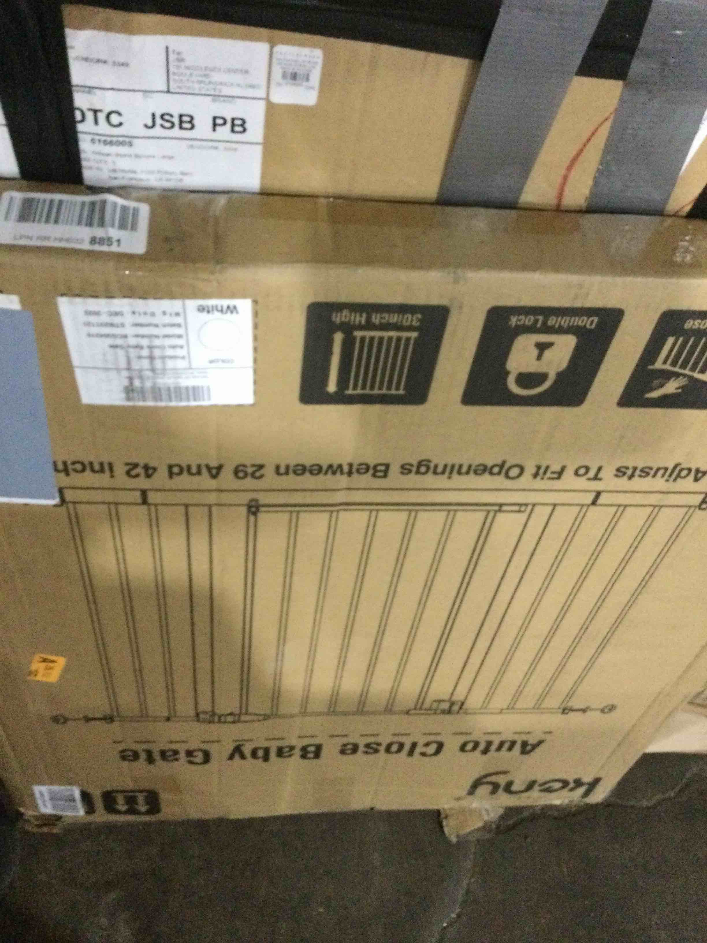 https://s3.amazonaws.com/lotting-images-prod/bidfta/YEL6135275_1714684541307.jpeg