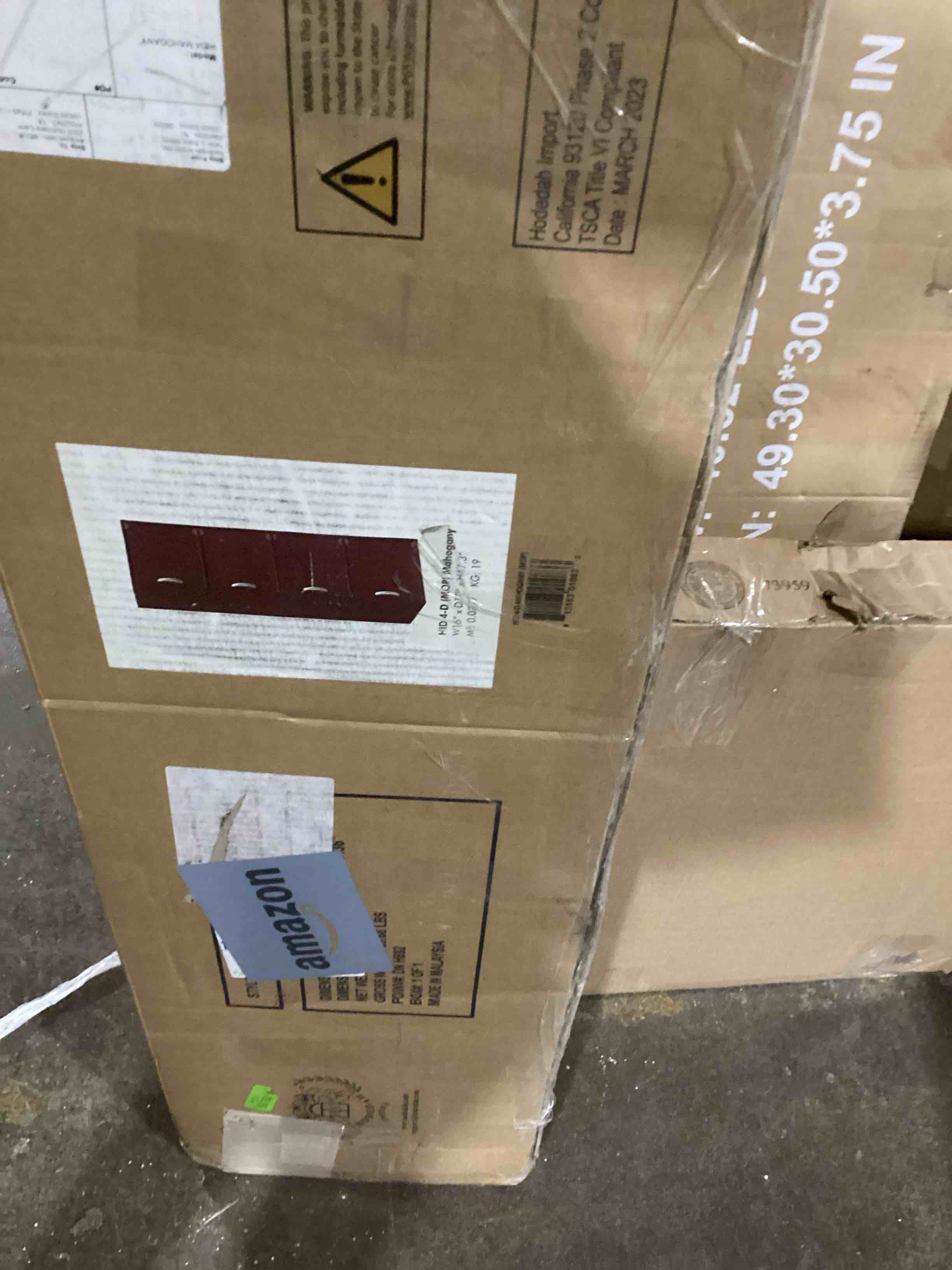 https://s3.amazonaws.com/lotting-images-prod/bidfta/YEL6135287_1714743345456.jpeg