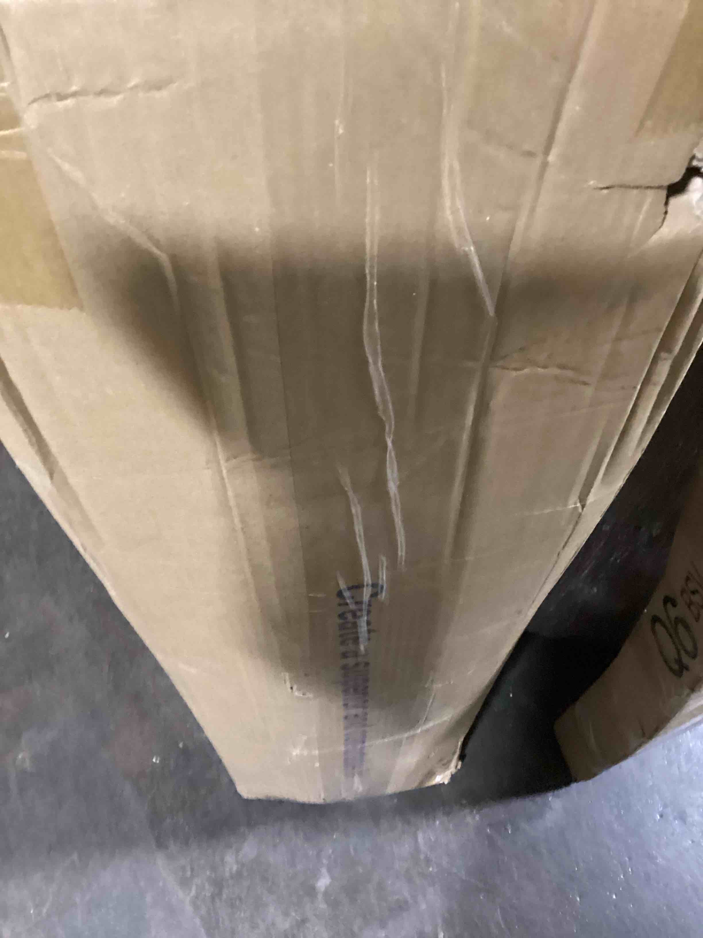 https://s3.amazonaws.com/lotting-images-prod/bidfta/YEL6135304_1714744992859.jpeg