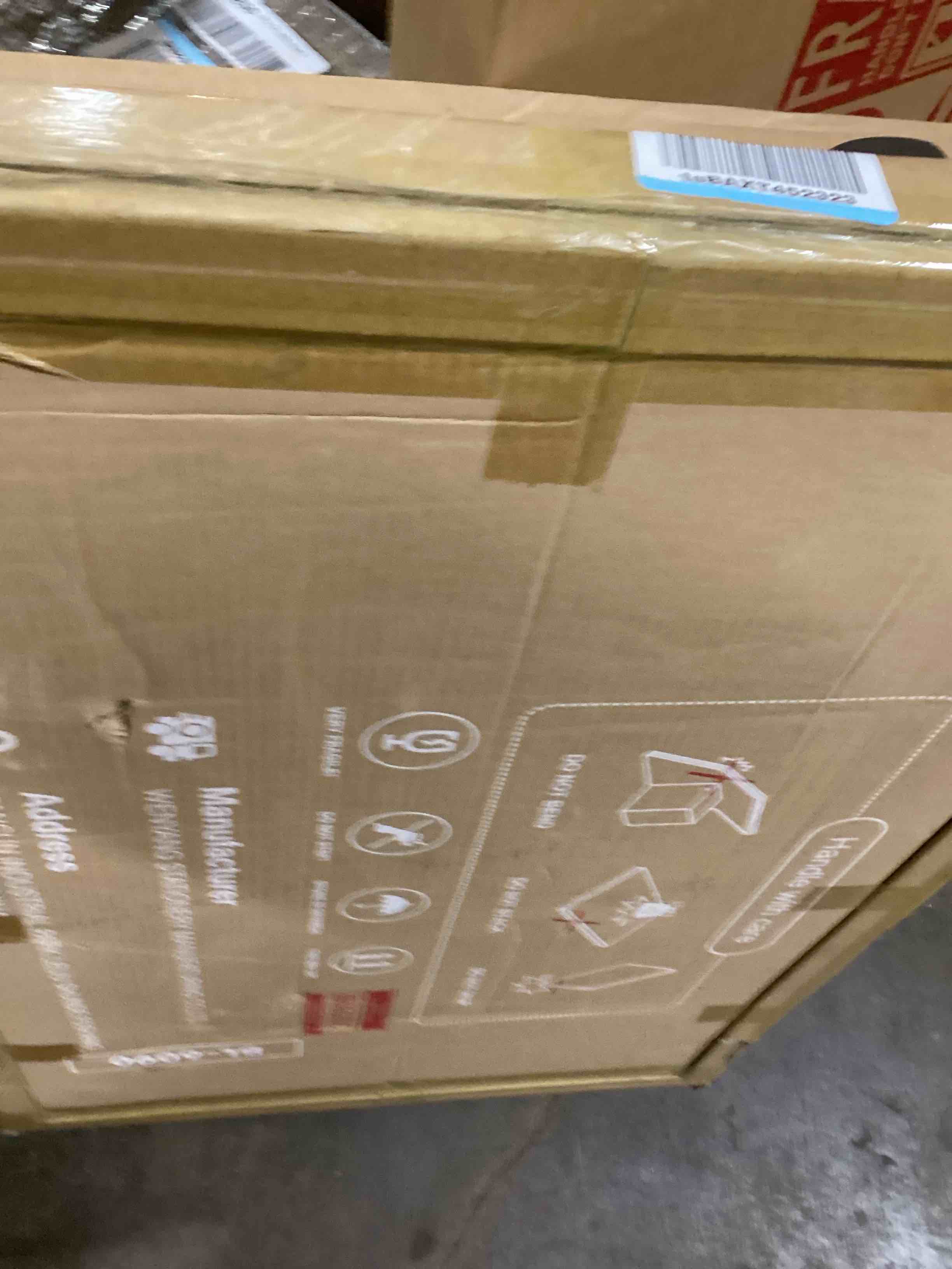 https://s3.amazonaws.com/lotting-images-prod/bidfta/YEL6135305_1714745082363.jpeg