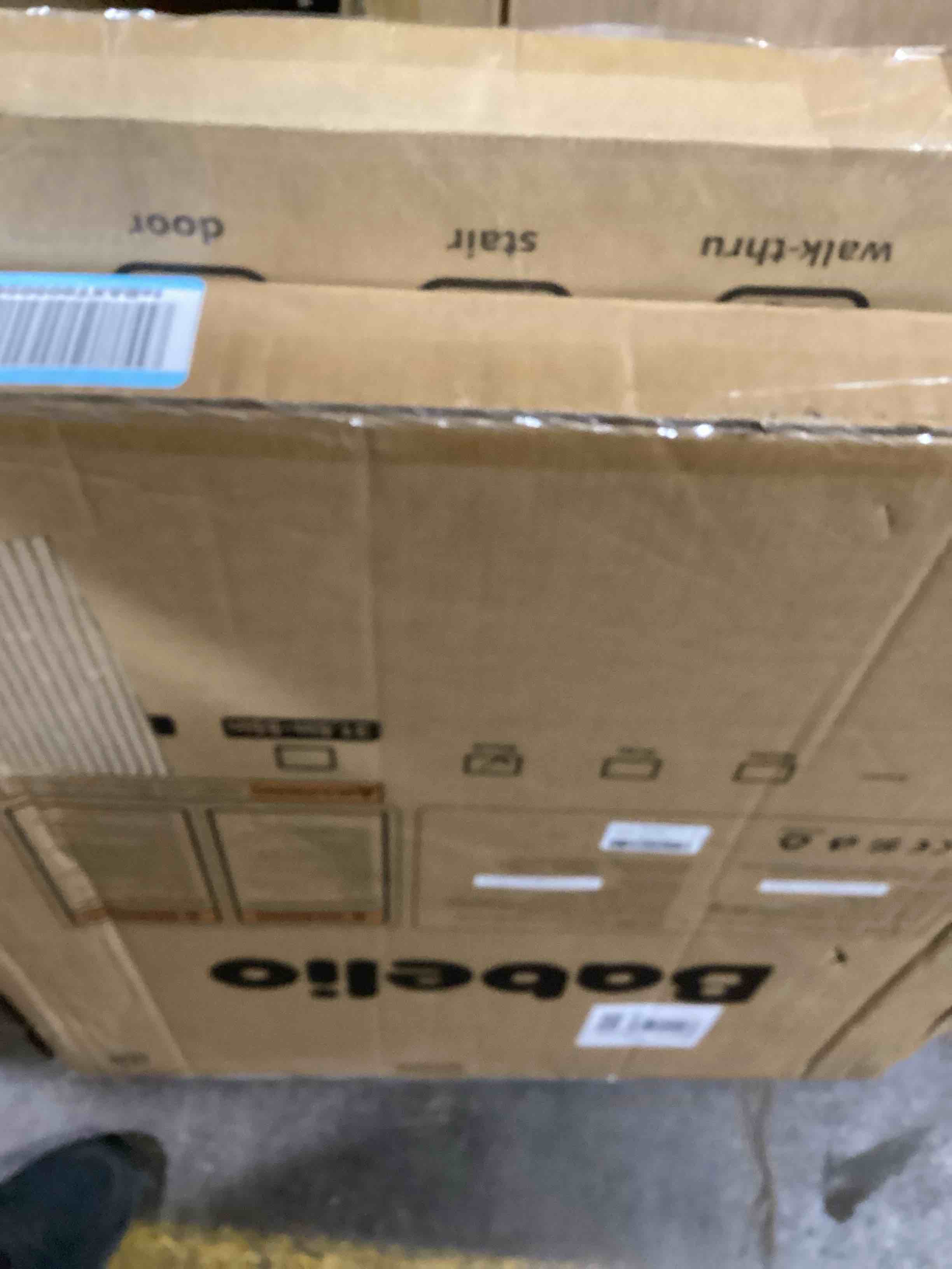 https://s3.amazonaws.com/lotting-images-prod/bidfta/YEL6135307_1714745180072.jpeg