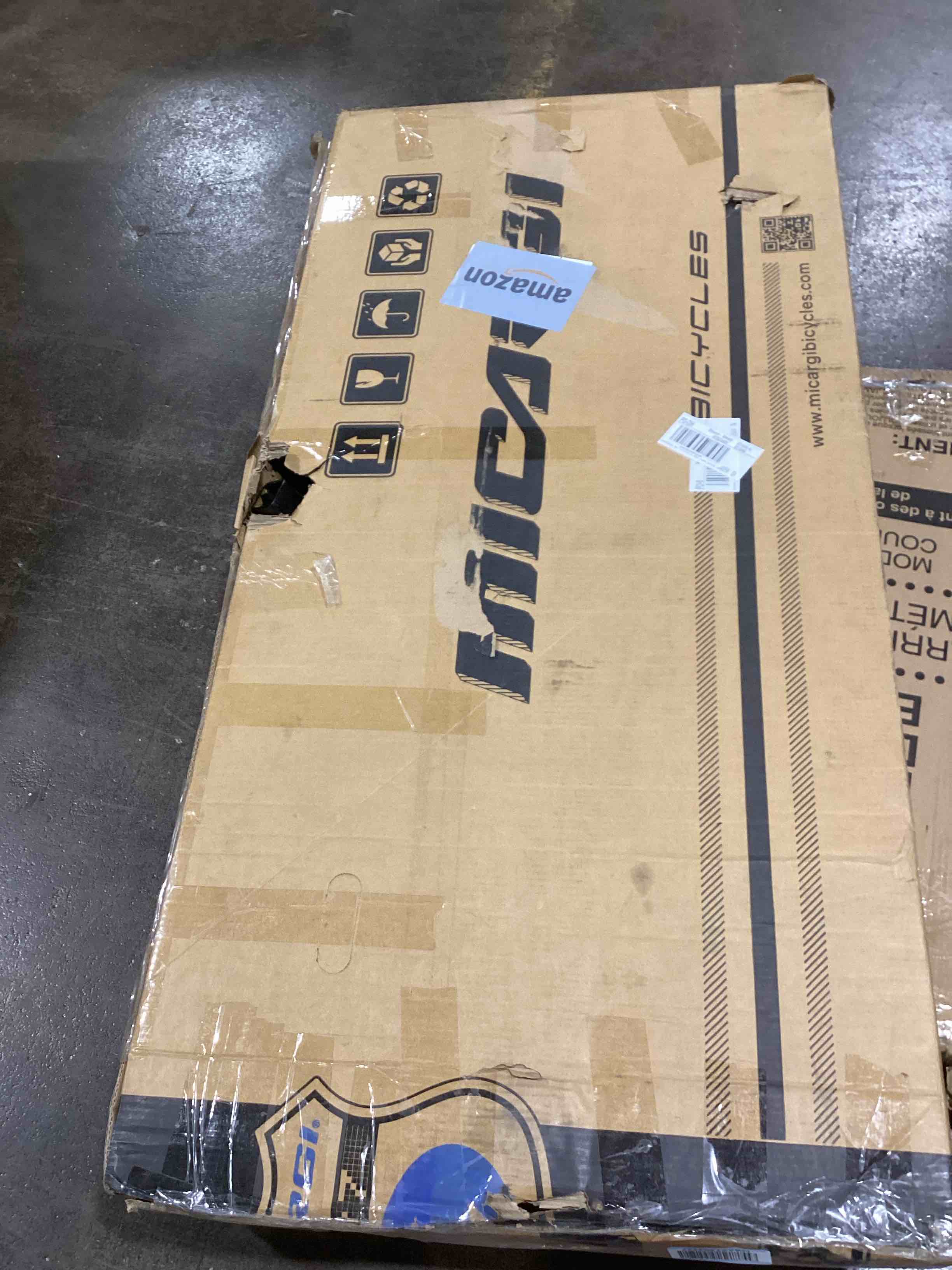 https://s3.amazonaws.com/lotting-images-prod/bidfta/YEL6135474_1713277196383.jpeg