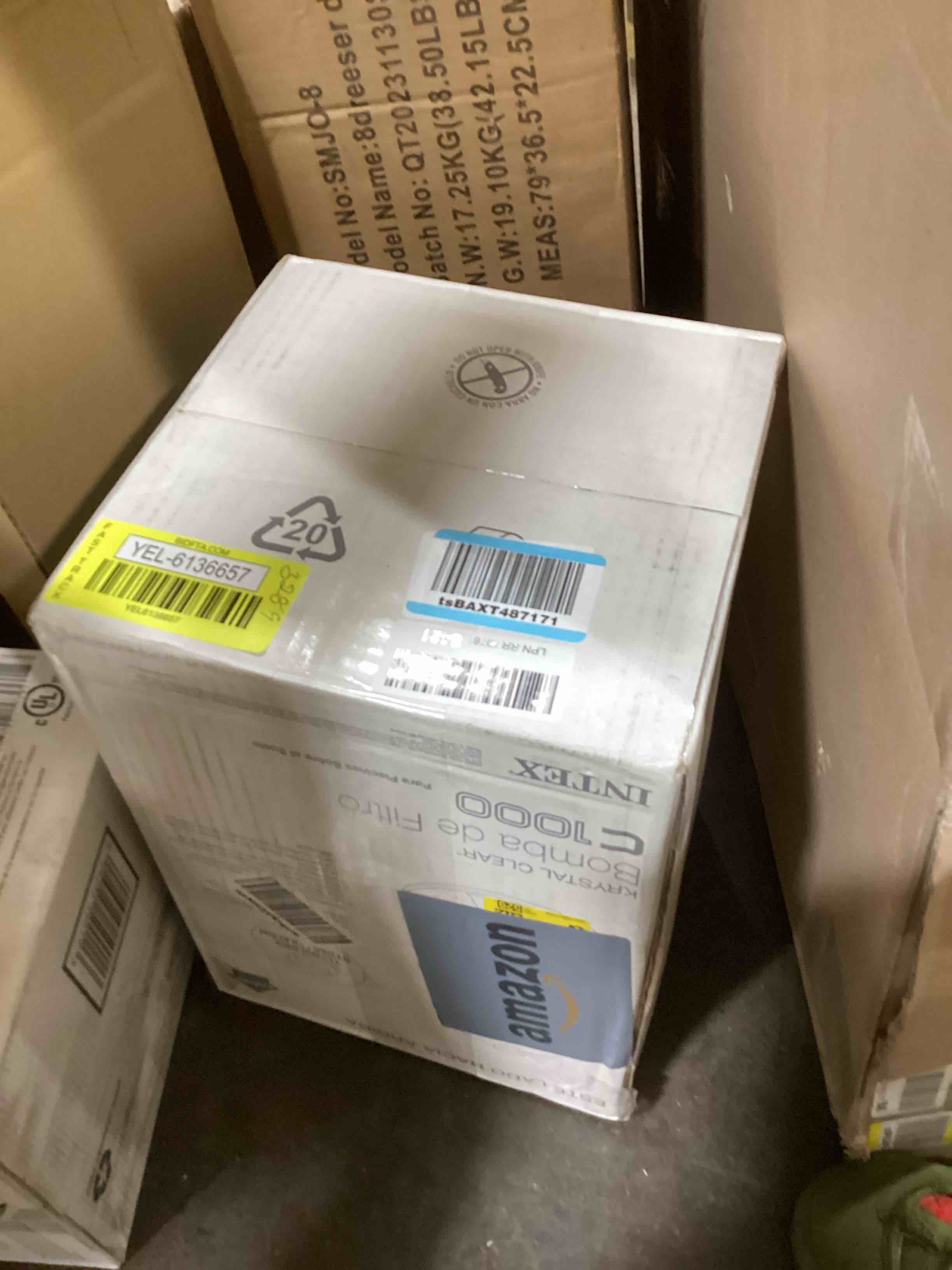 https://s3.amazonaws.com/lotting-images-prod/bidfta/YEL6136657_1714148243944.jpeg