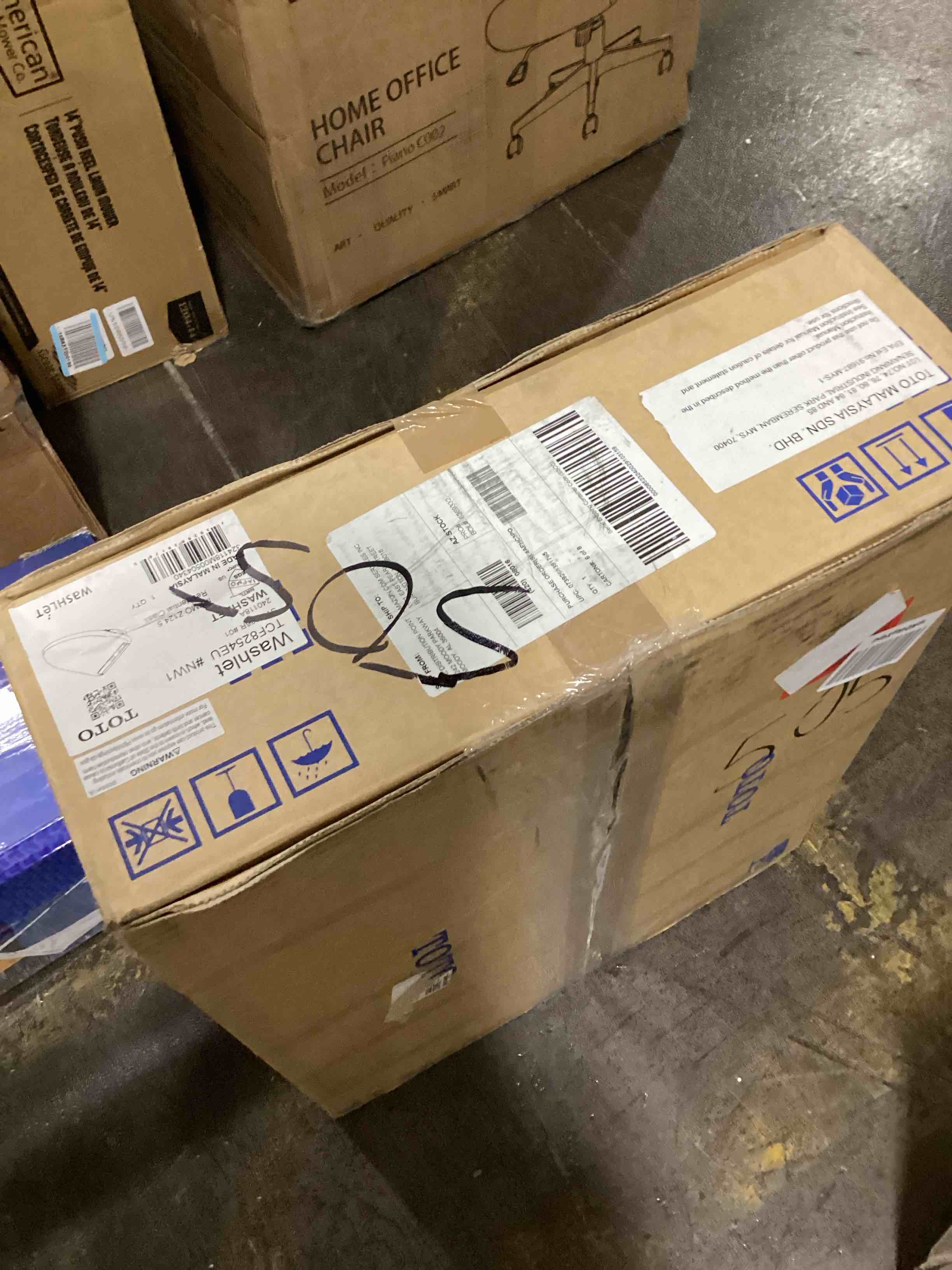 https://s3.amazonaws.com/lotting-images-prod/bidfta/YEL6137352_1721050184031.jpeg