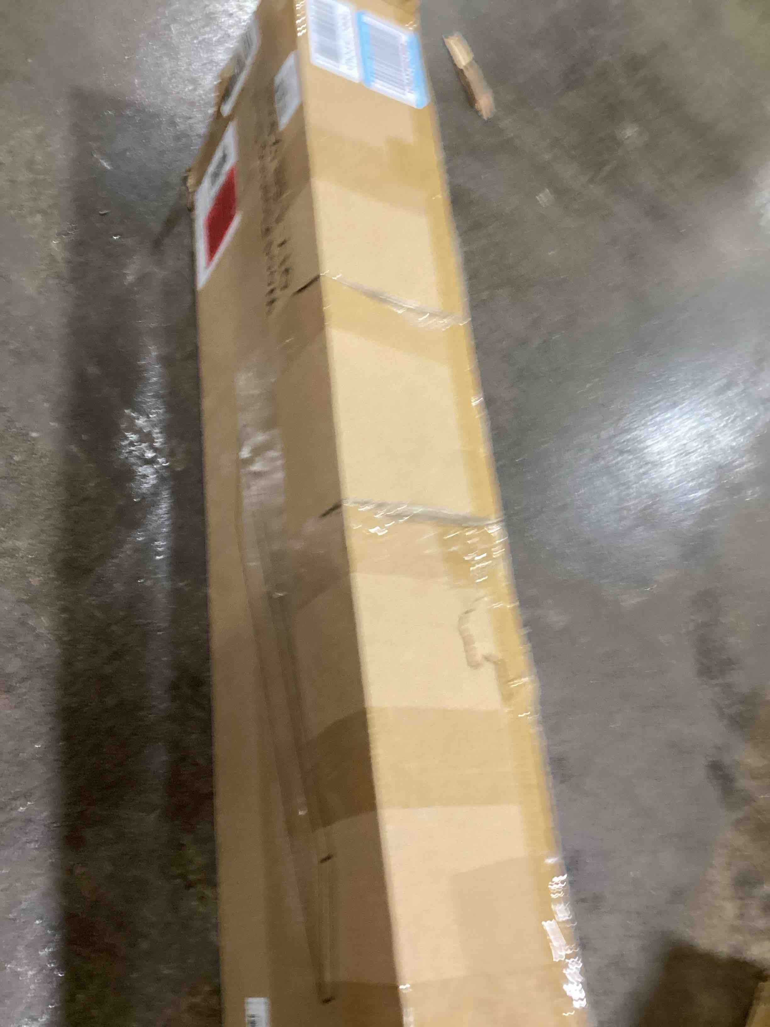 https://s3.amazonaws.com/lotting-images-prod/bidfta/YEL6138054_1721831689579.jpeg