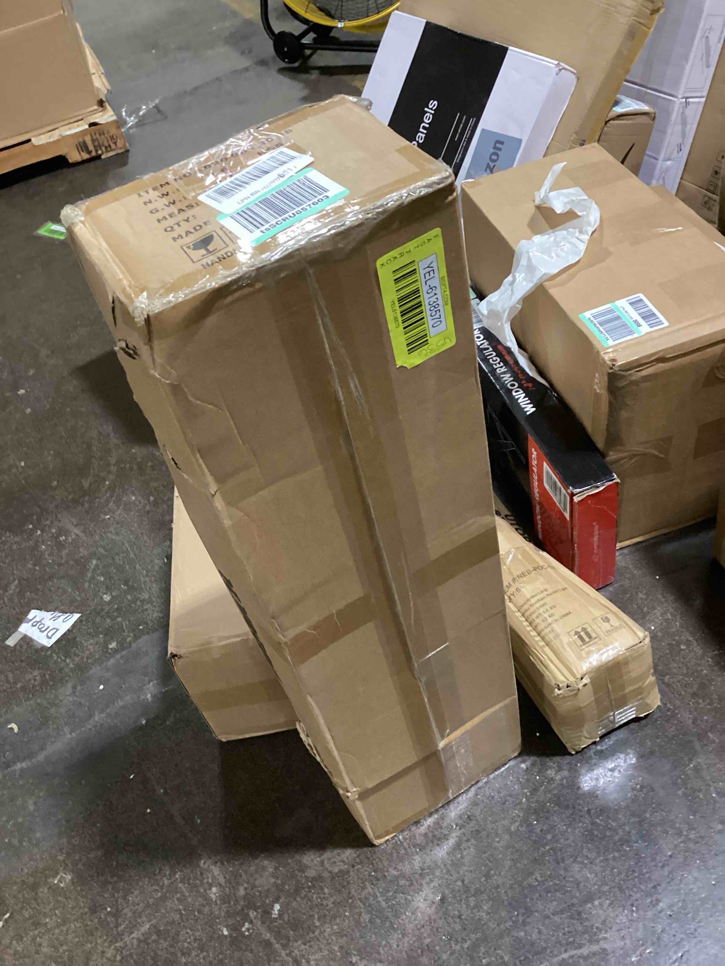 https://s3.amazonaws.com/lotting-images-prod/bidfta/YEL6138570_1718378566135.jpeg