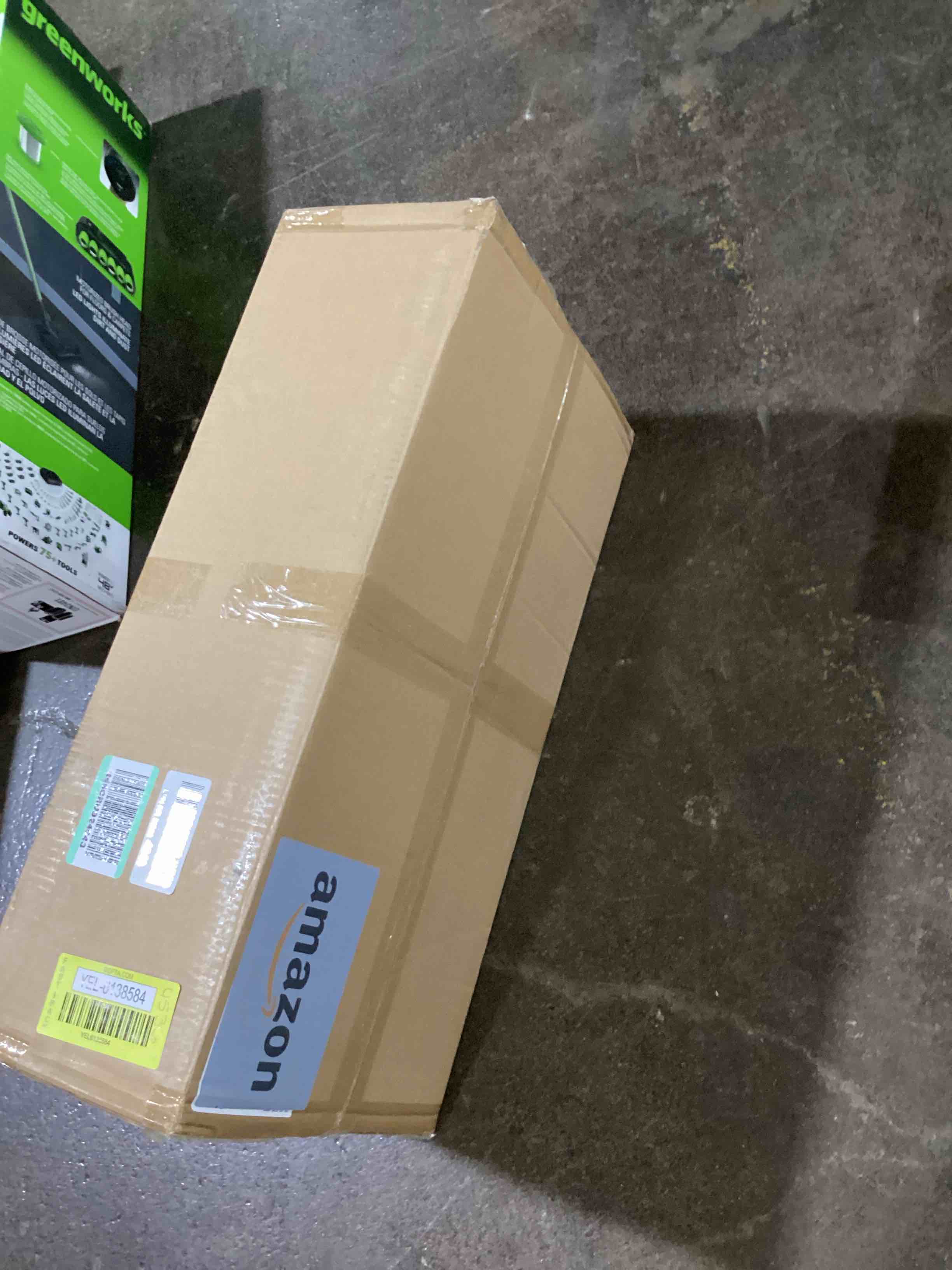https://s3.amazonaws.com/lotting-images-prod/bidfta/YEL6138584_1718377678279.jpeg